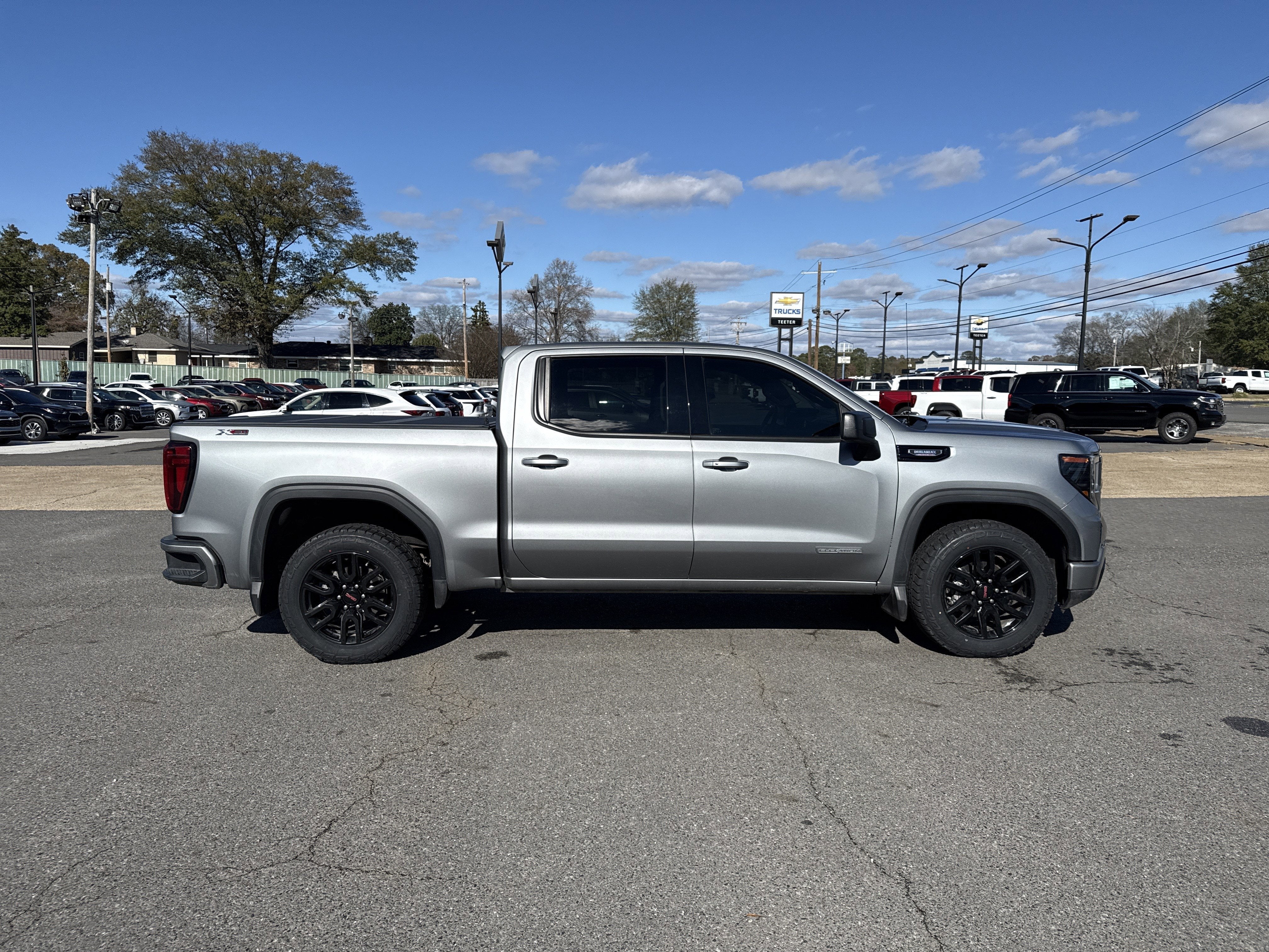 2024 GMC Sierra 1500 Base