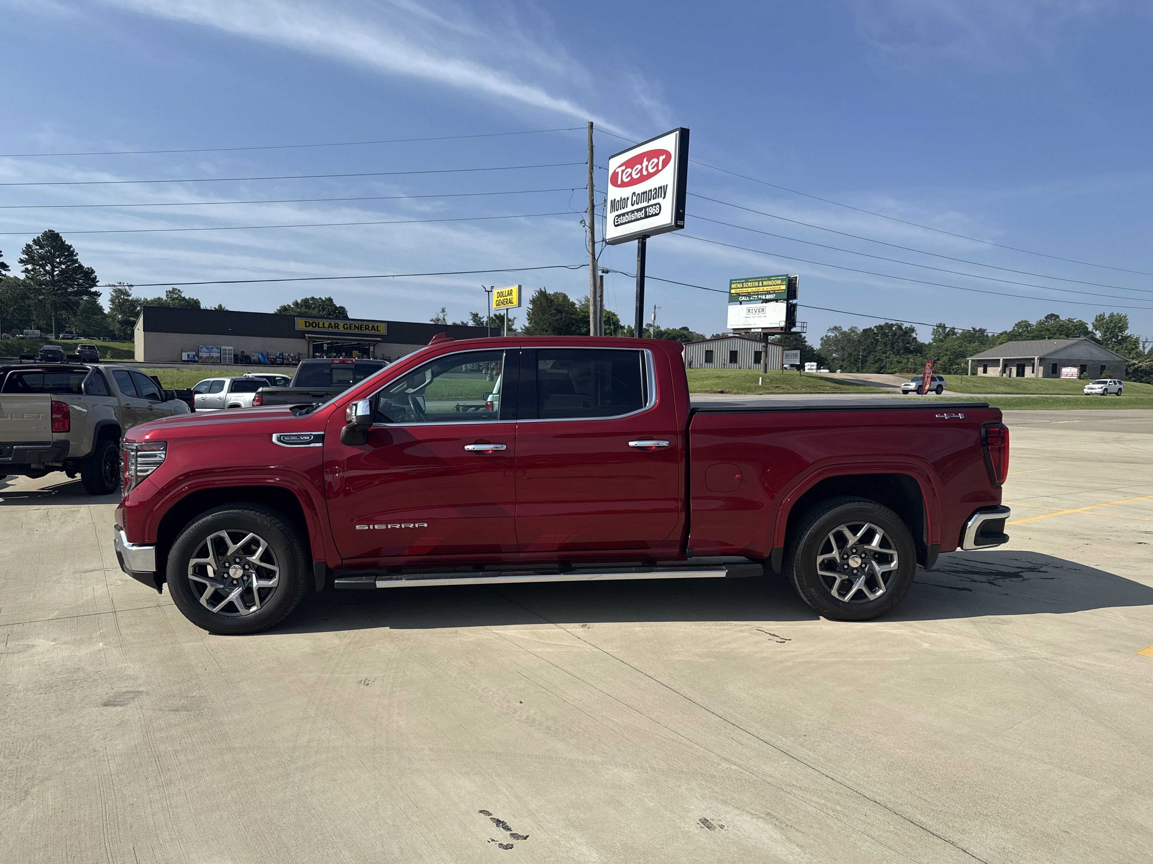 2024 GMC Sierra 1500 SLT