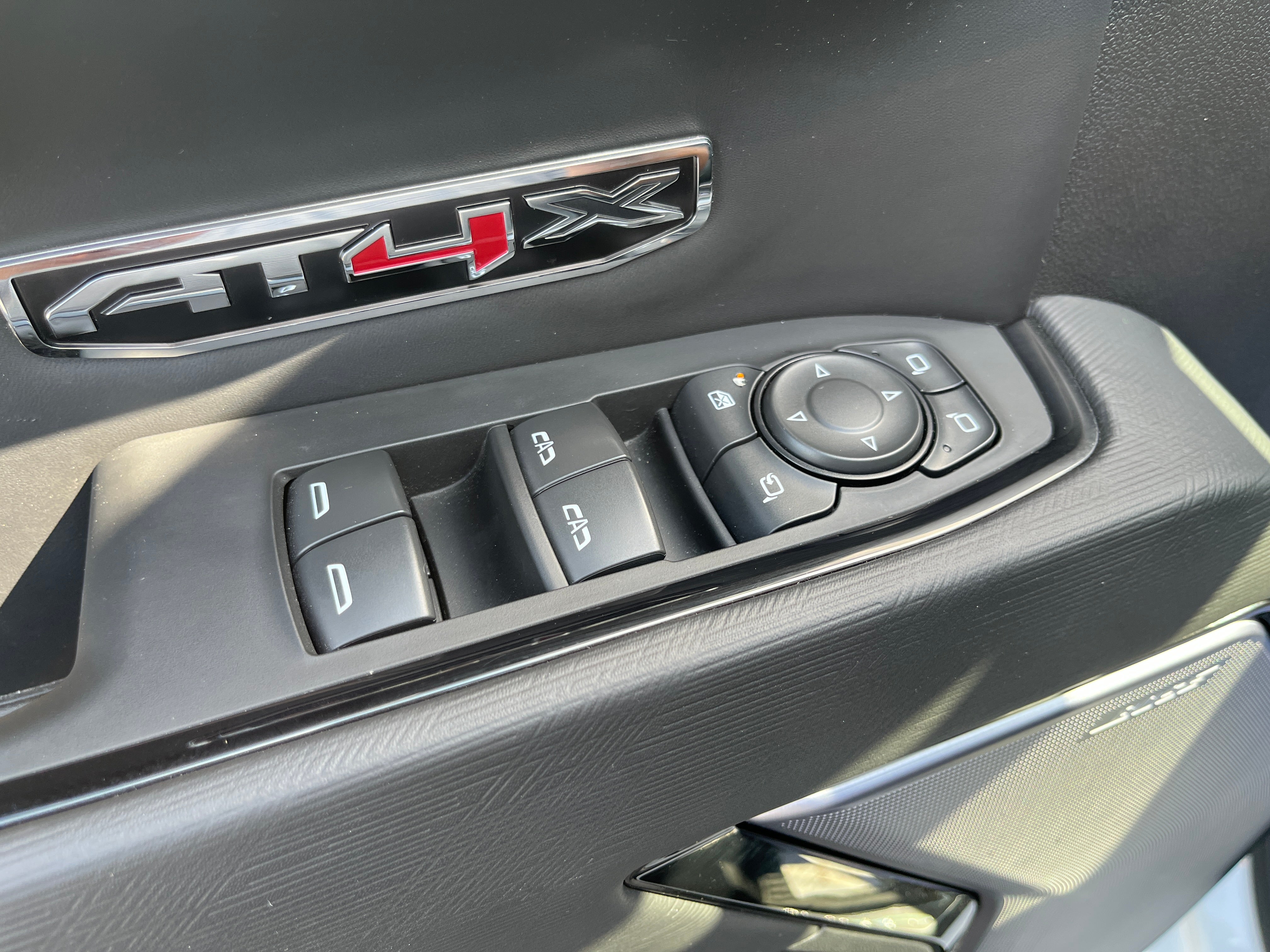 2025 GMC Sierra 1500 AT4X