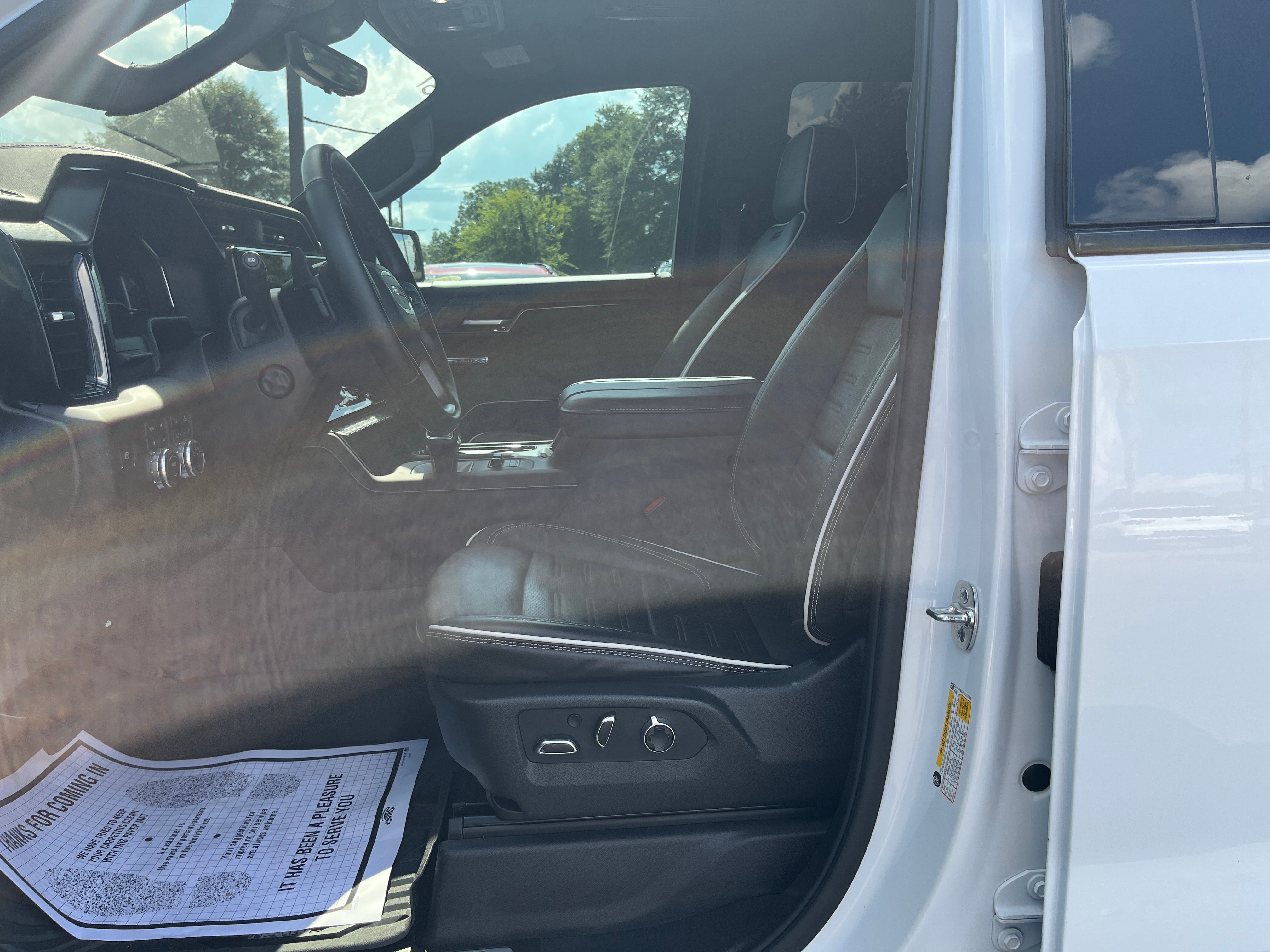 2025 GMC Sierra 1500 AT4X