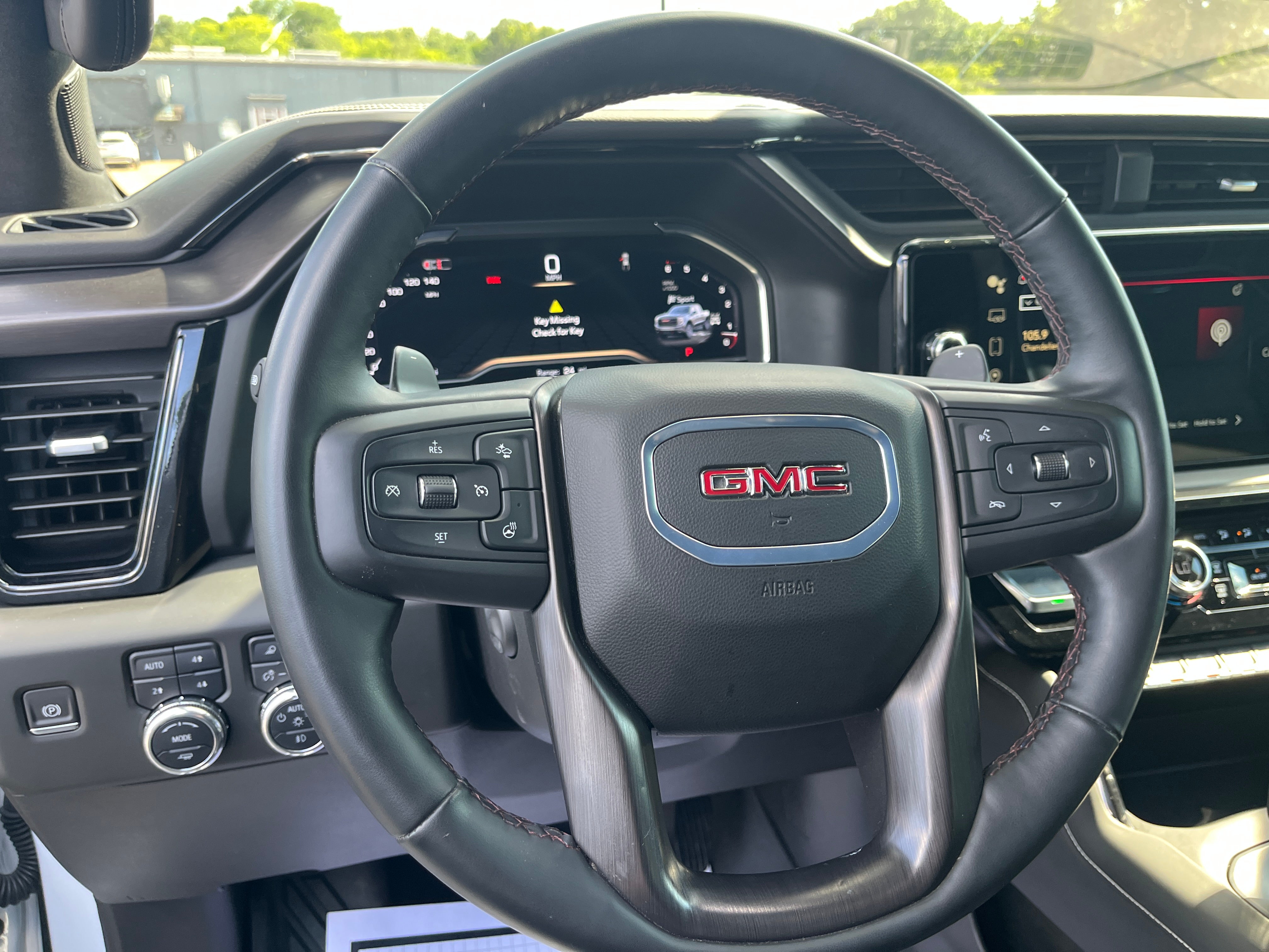2025 GMC Sierra 1500 AT4X