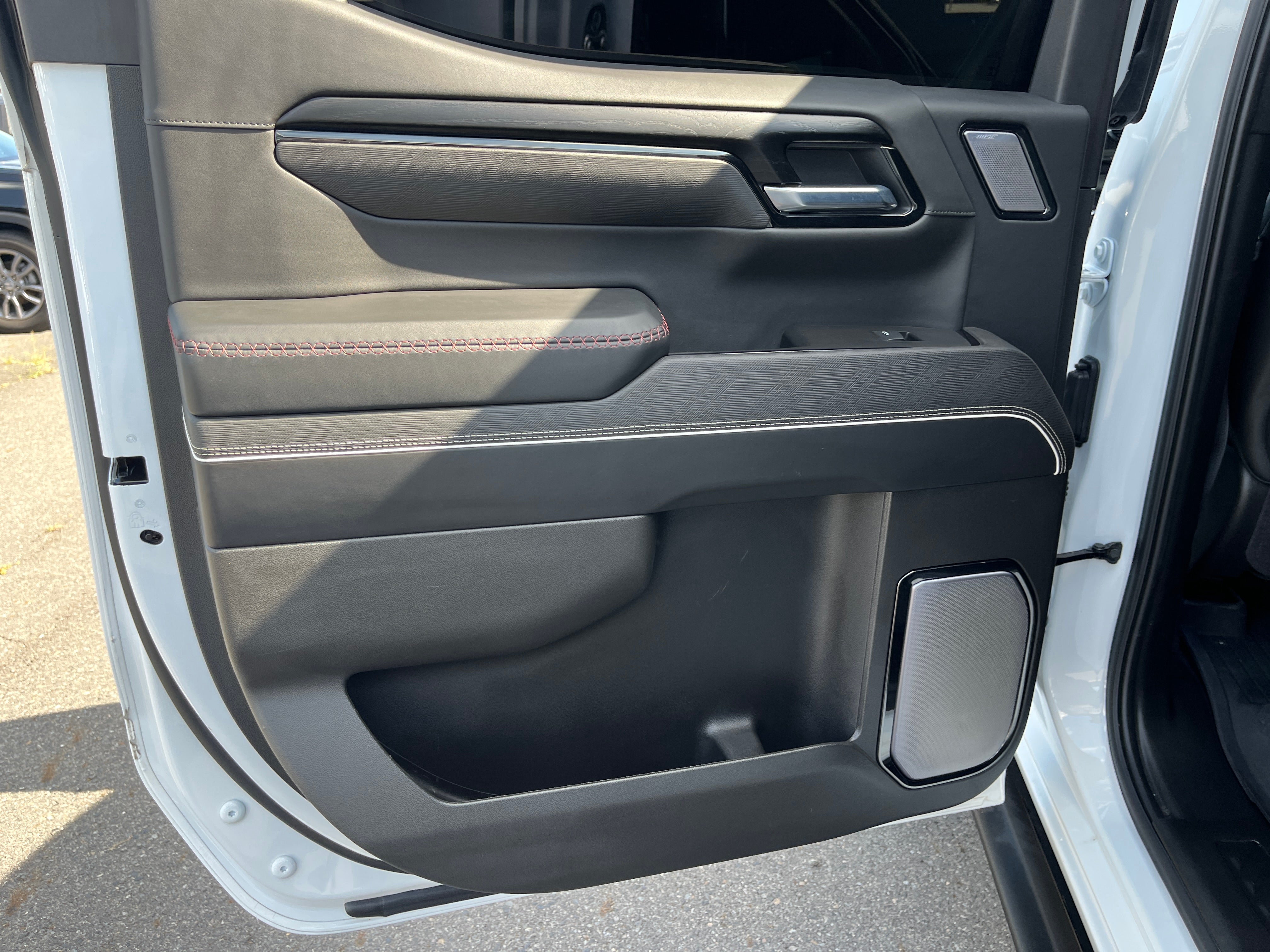 2025 GMC Sierra 1500 AT4X