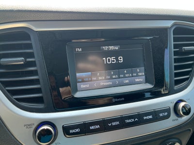 2020 Hyundai Accent SE