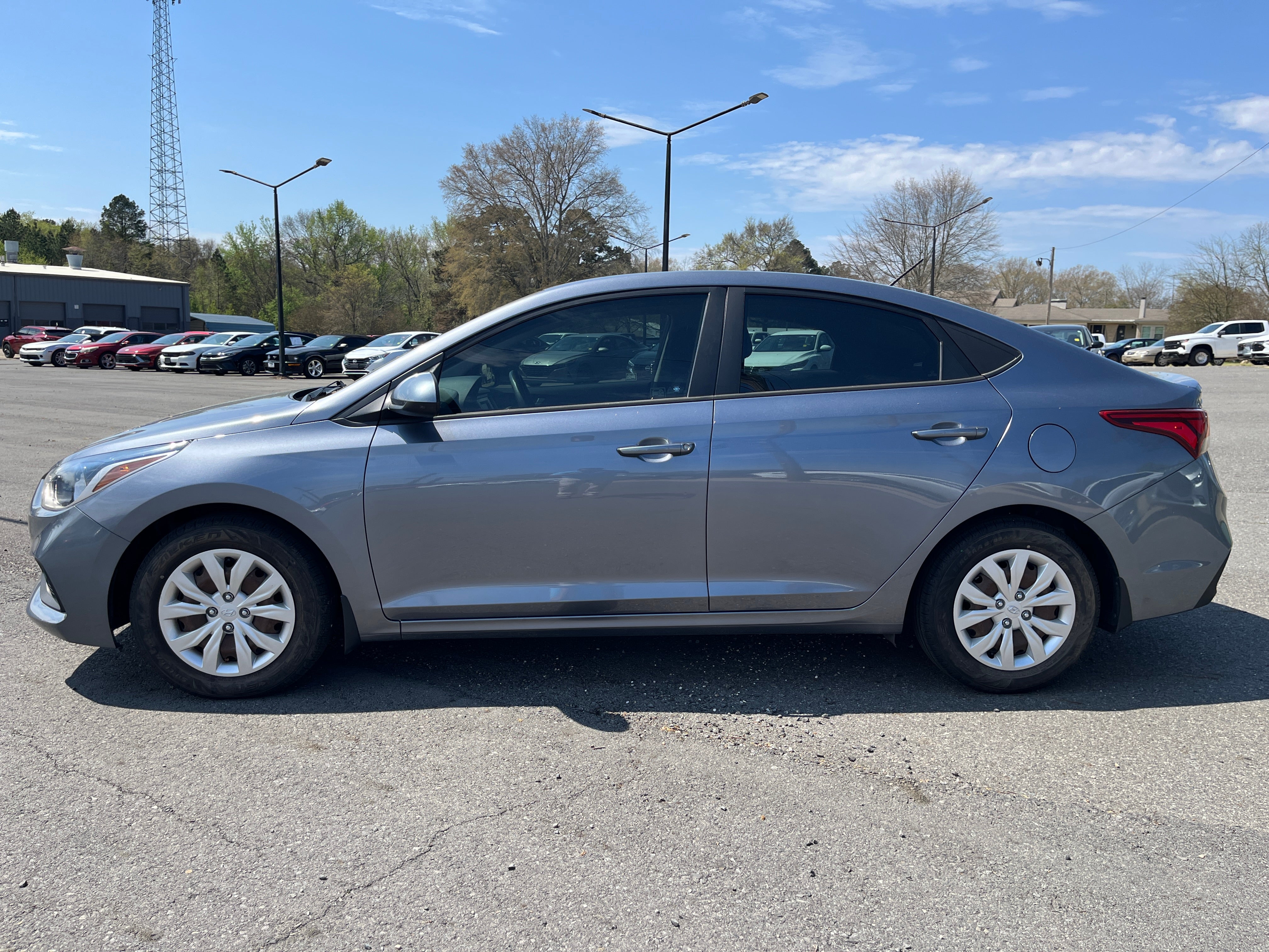 2020 Hyundai Accent SE