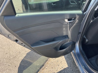 2020 Hyundai Accent SE