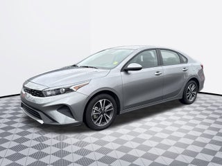 2024 Kia Forte Base