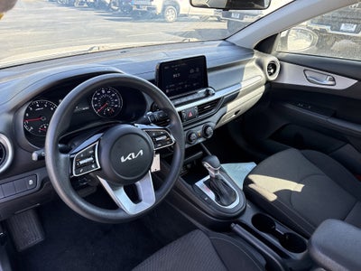 2024 Kia Forte Base