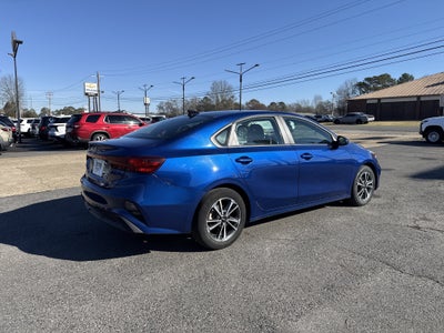 2024 Kia Forte Base