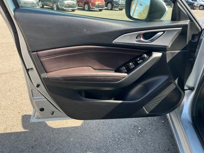 2018 Mazda Mazda3 4-Door Touring