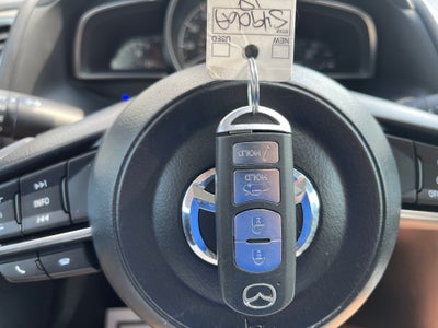2018 Mazda Mazda3 4-Door Touring