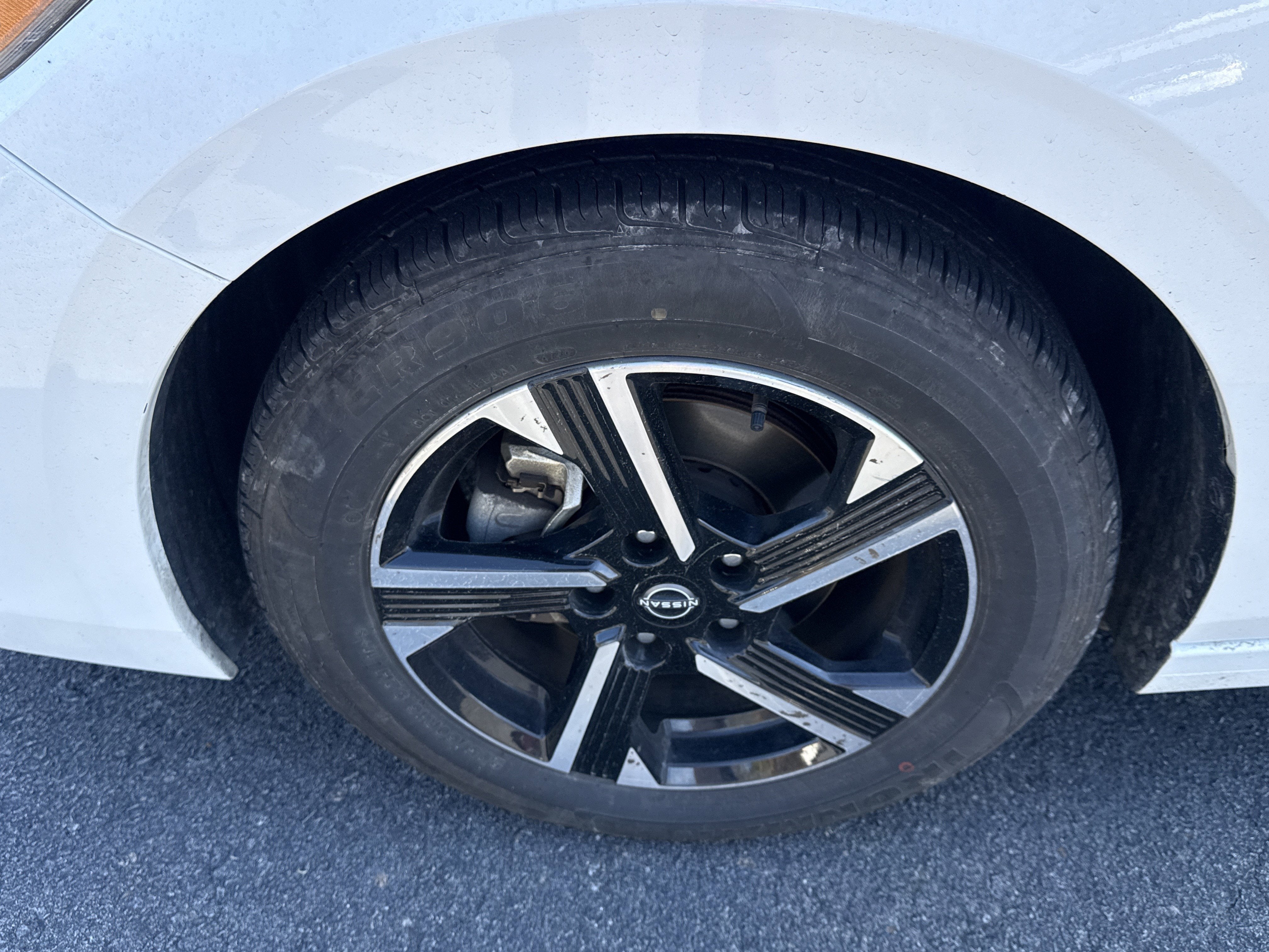 2024 Nissan Sentra Base