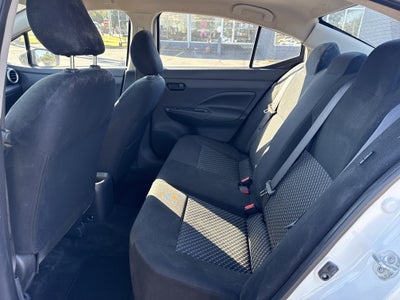 2024 Nissan Versa Base