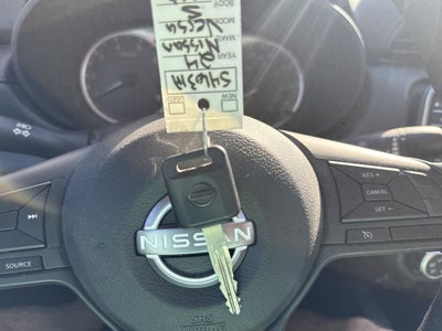 2024 Nissan Versa Base