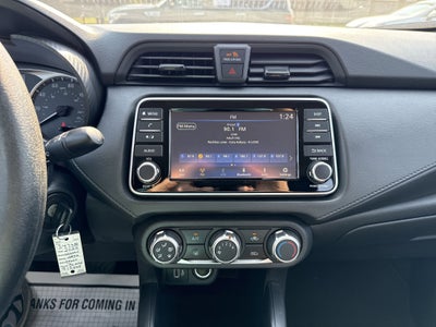 2024 Nissan Versa Base