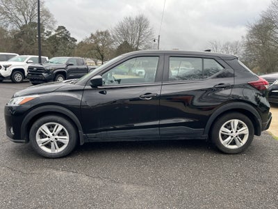 2022 Nissan Kicks S