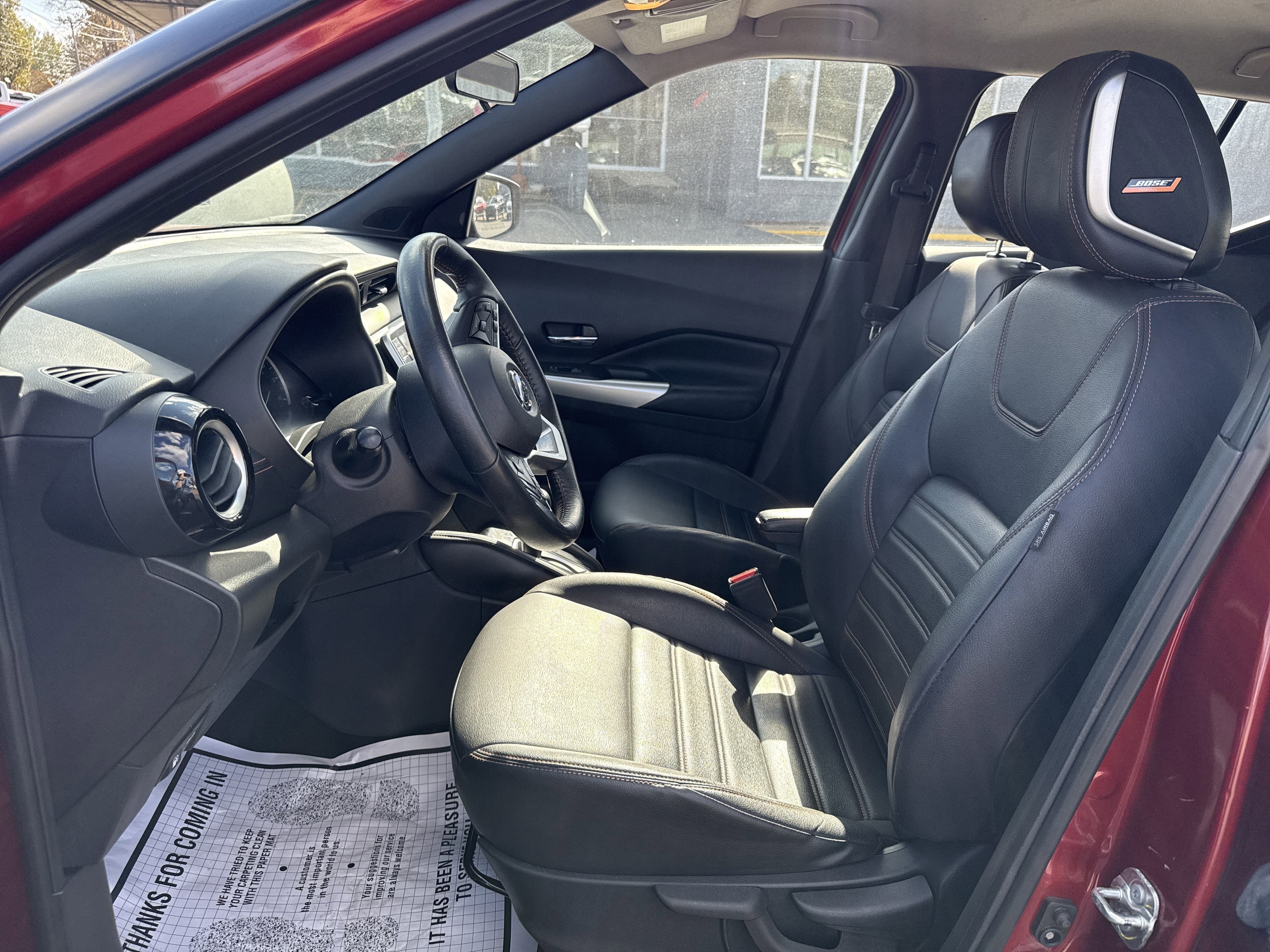 2020 Nissan Kicks SR