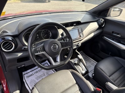 2020 Nissan Kicks SR