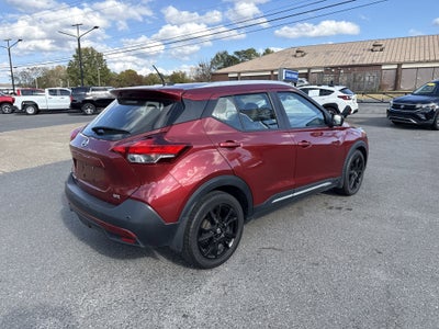 2020 Nissan Kicks SR