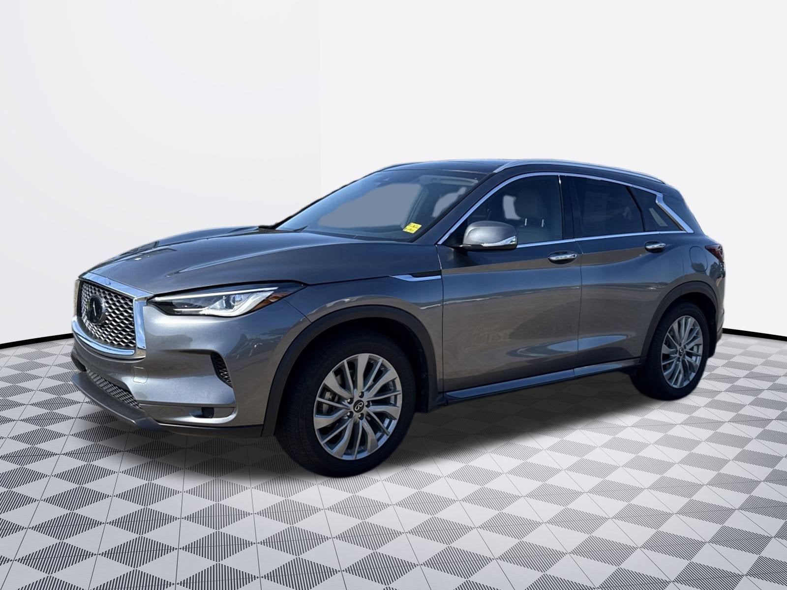 2024 INFINITI QX50 LUXE