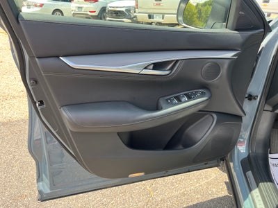 2023 INFINITI QX55 LUXE