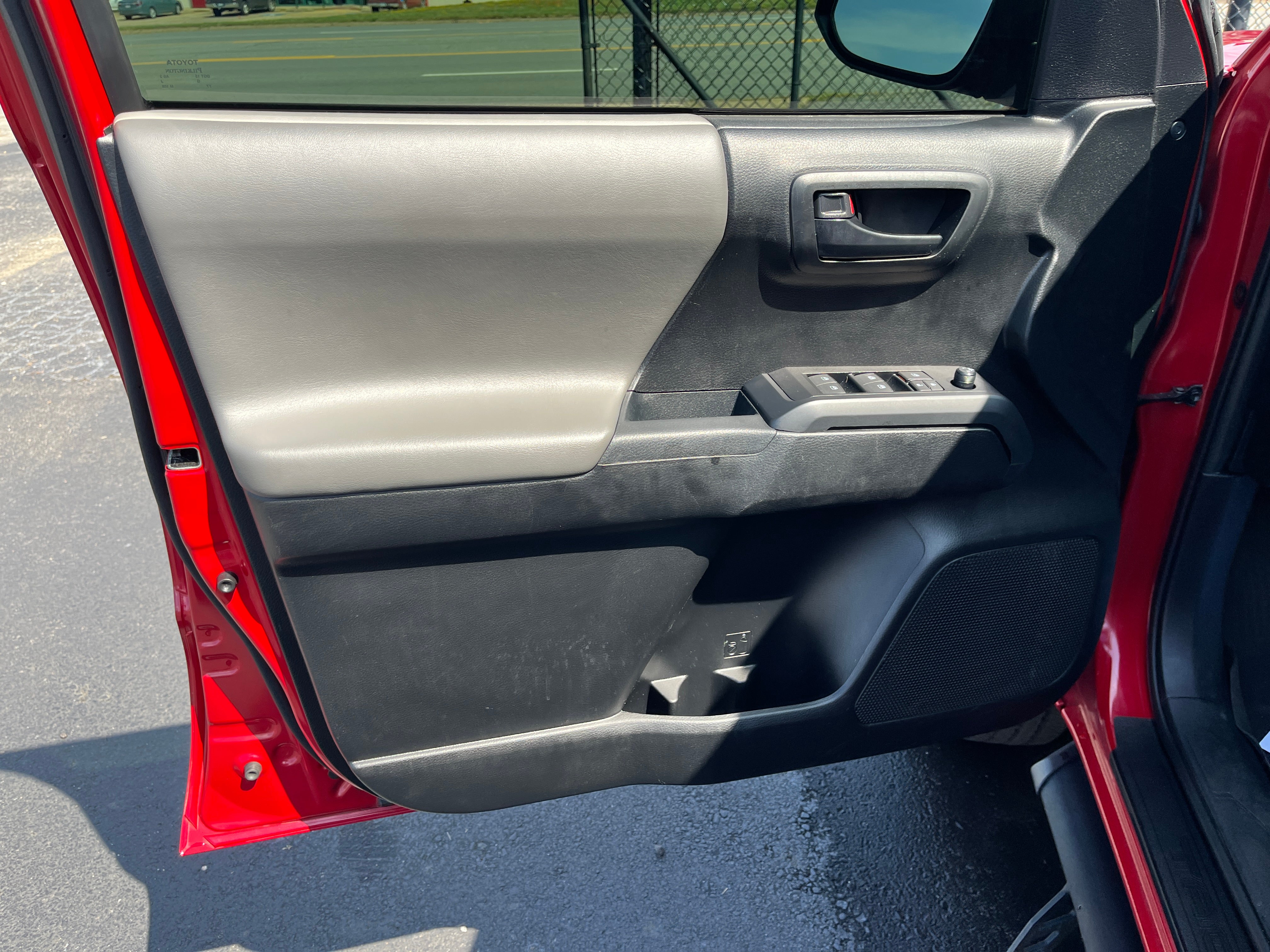 2021 Toyota Tacoma 4WD SR