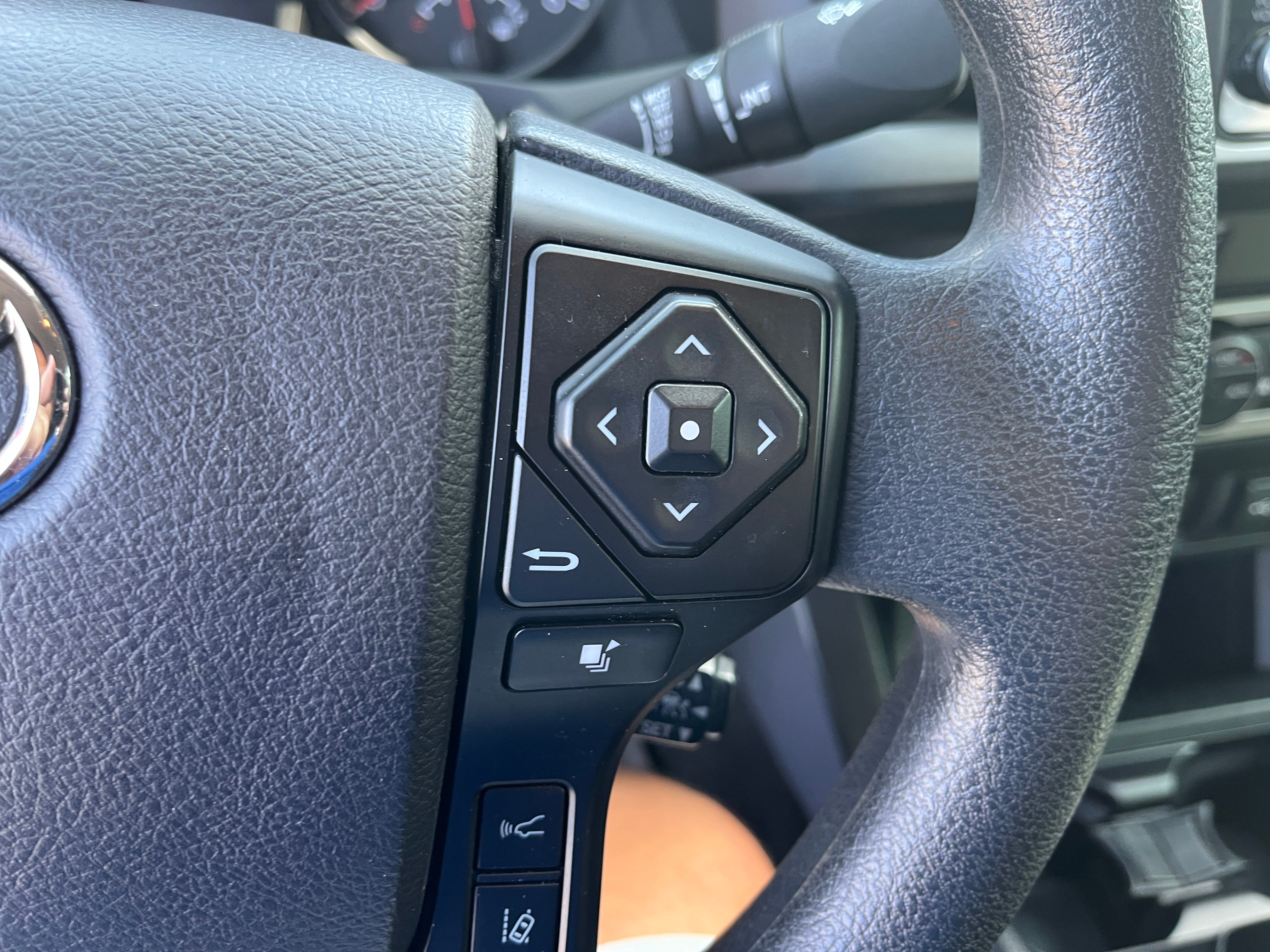 2021 Toyota Tacoma 4WD SR