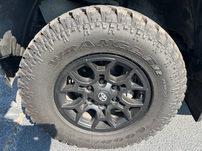 2023 Toyota Tacoma 4WD SR