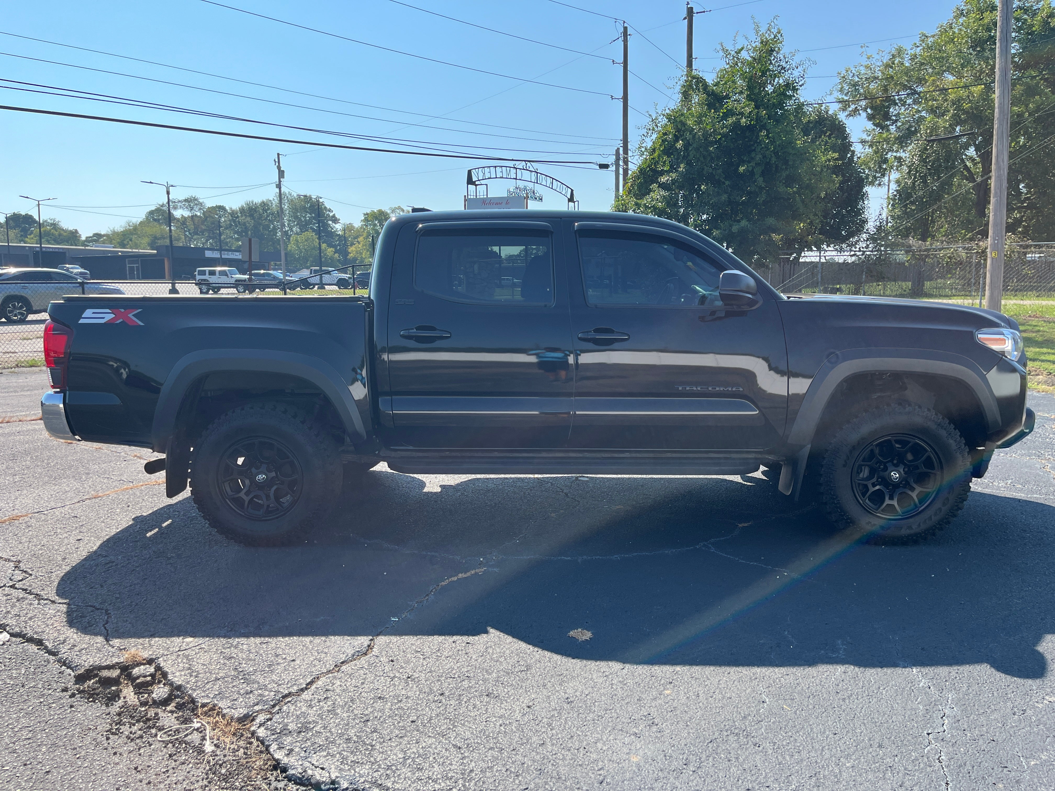 2023 Toyota Tacoma 4WD SR