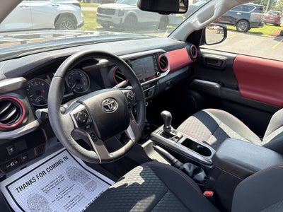 2022 Toyota Tacoma 4WD Base