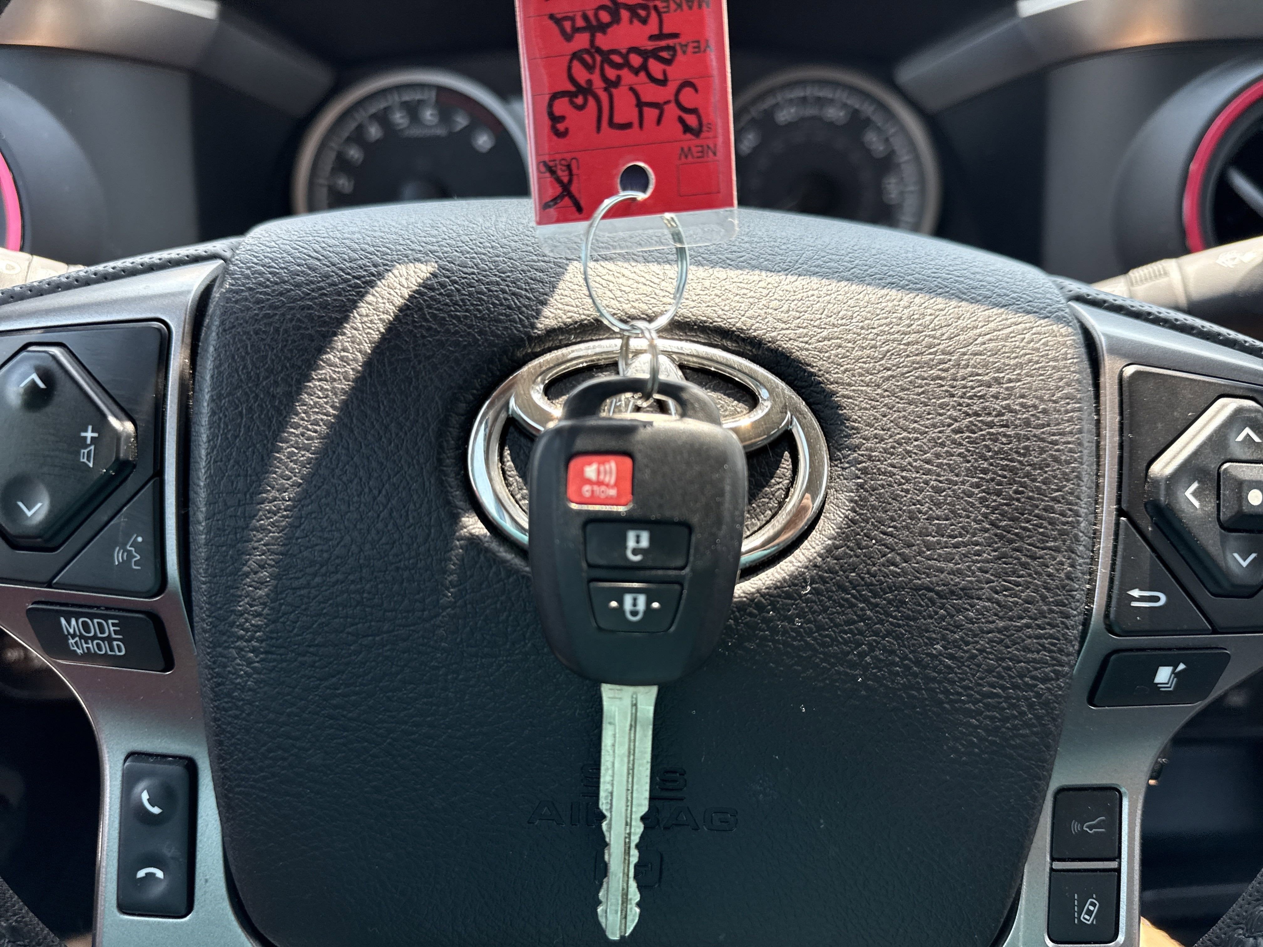 2022 Toyota Tacoma 4WD Base