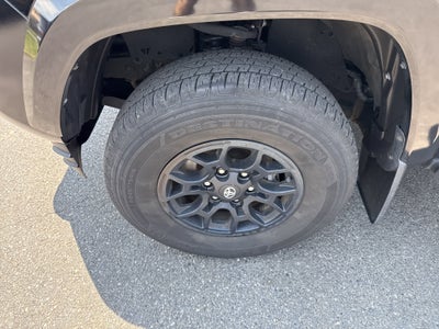 2022 Toyota Tacoma 4WD Base