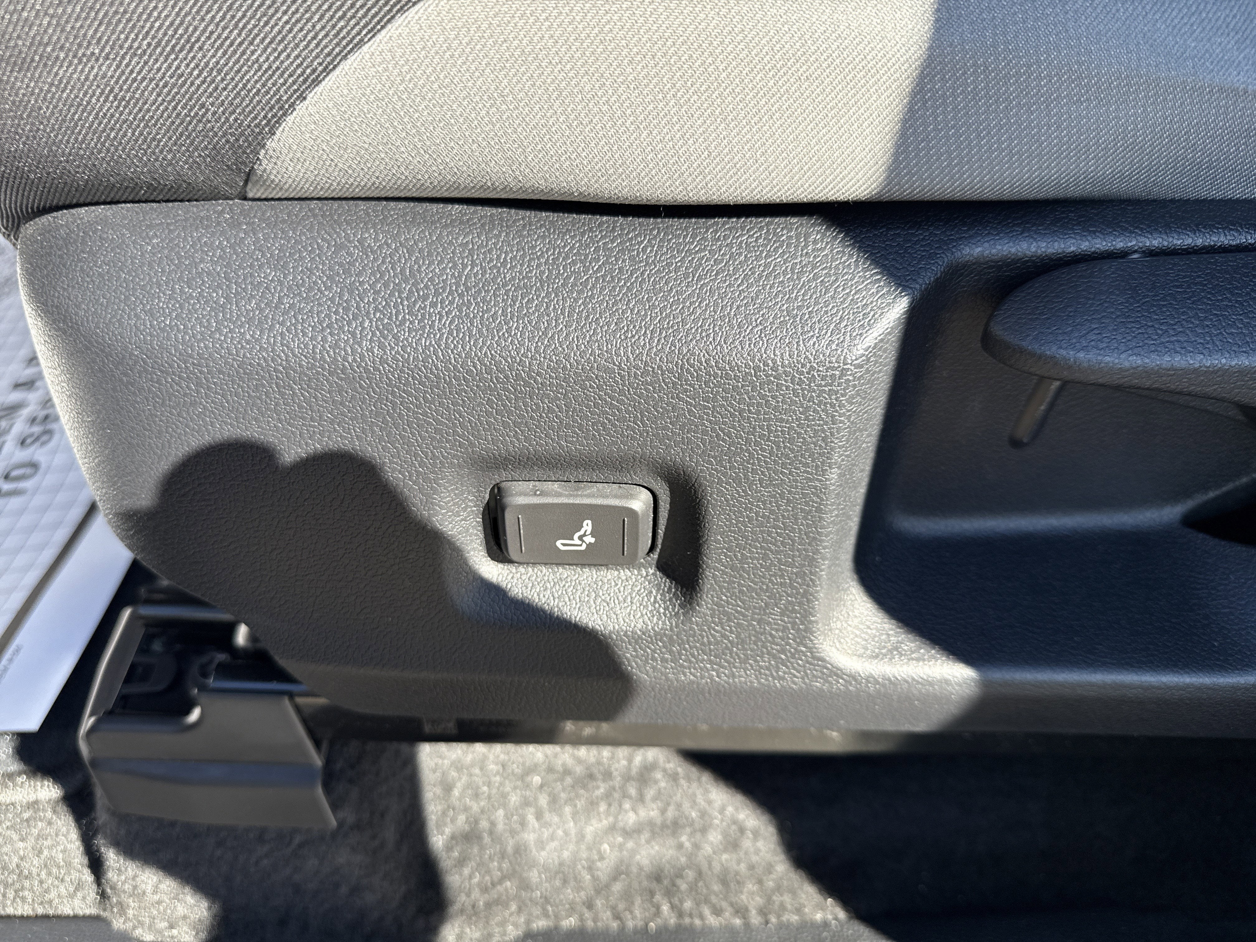 2024 Toyota Tacoma 2WD SR5