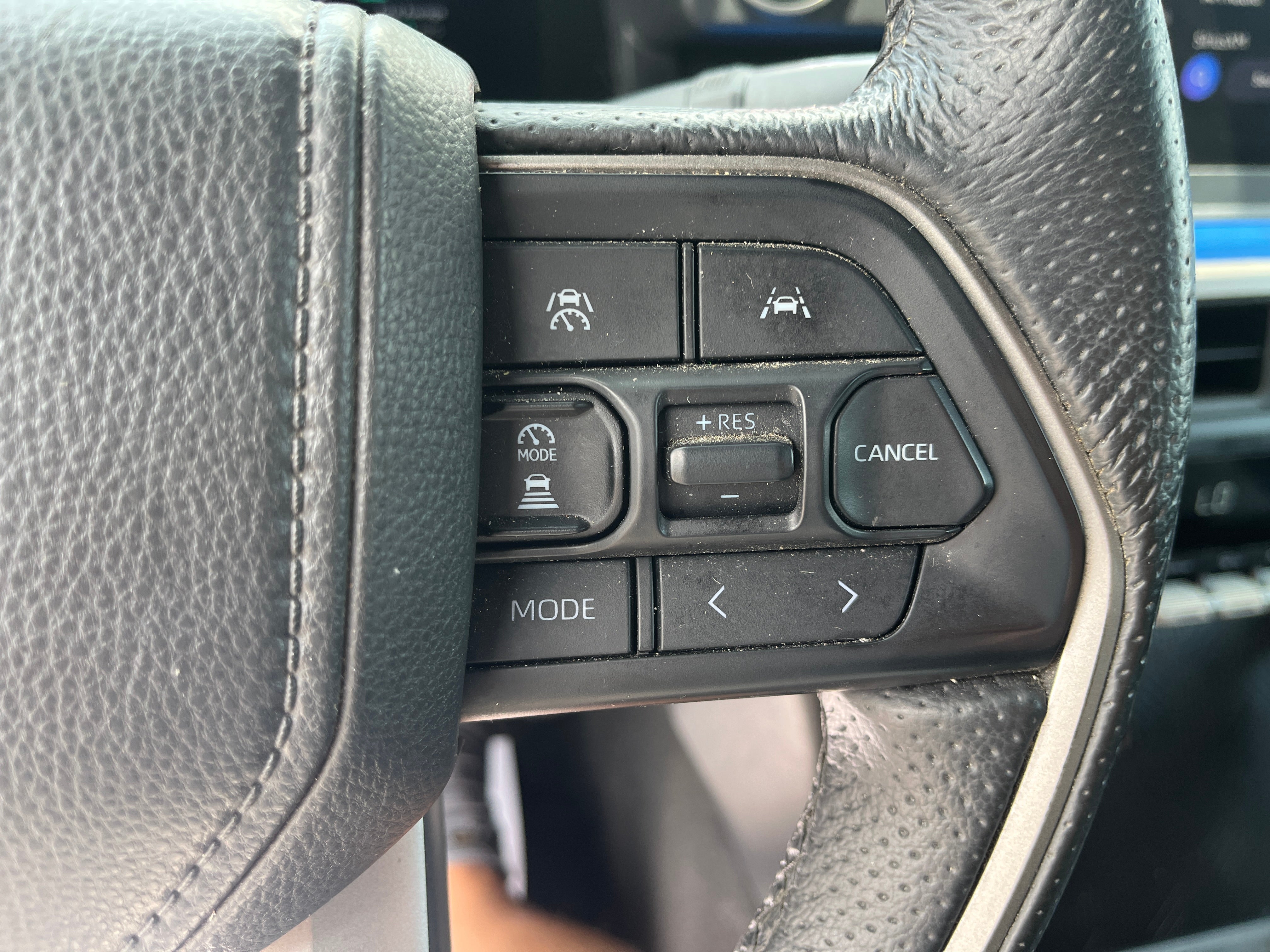 2025 Toyota Tacoma 4WD SR