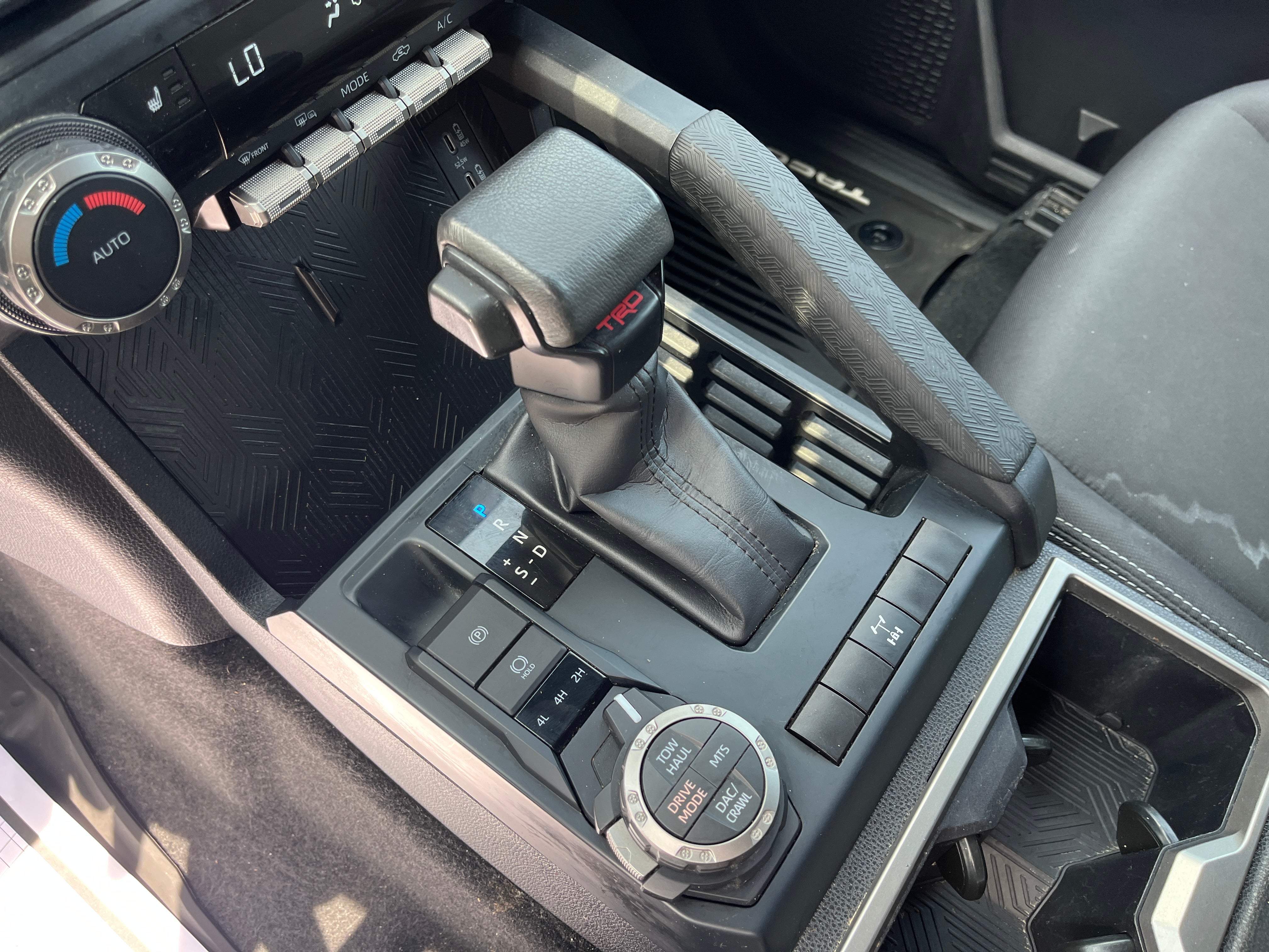 2025 Toyota Tacoma 4WD SR