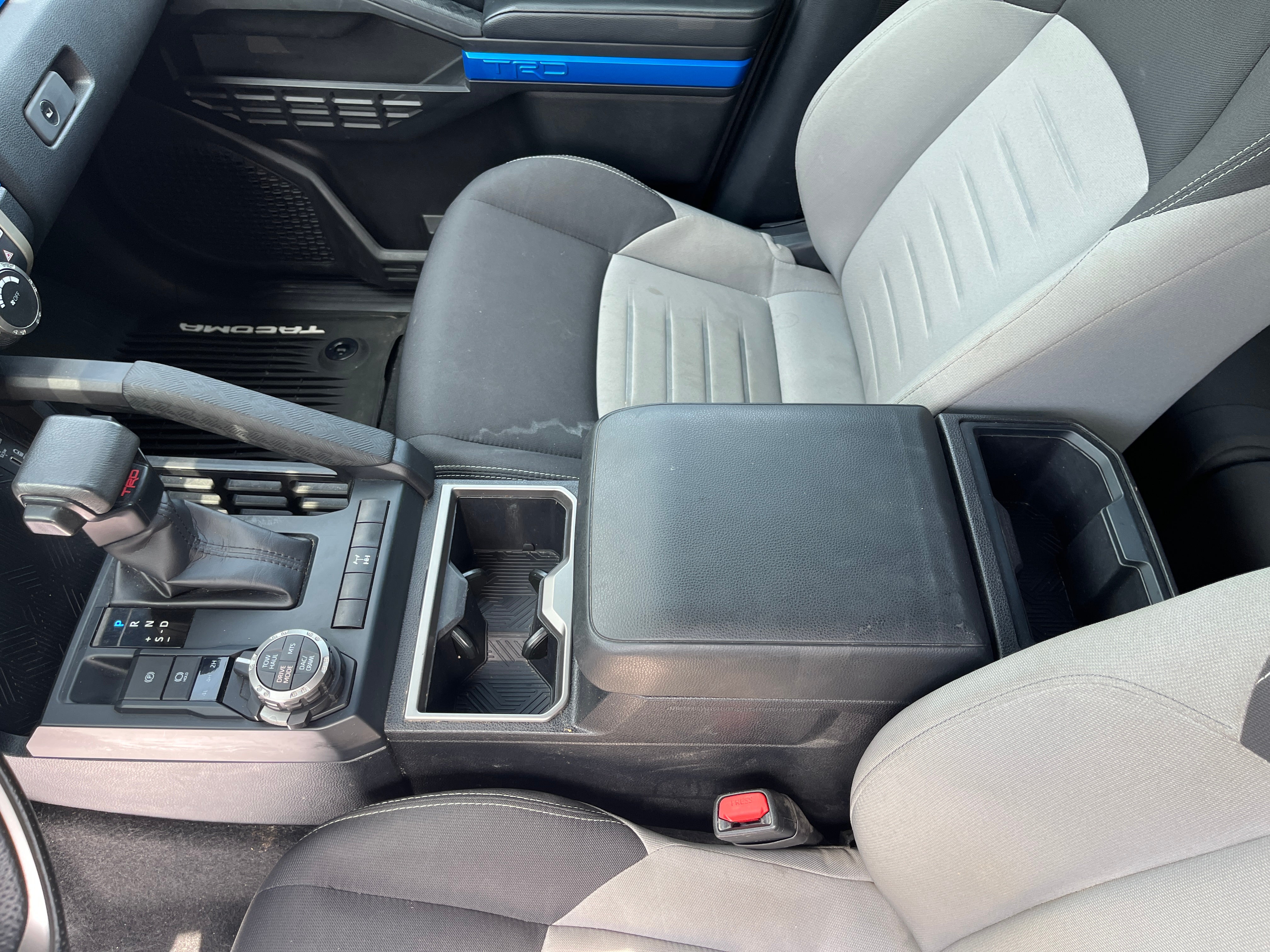 2025 Toyota Tacoma 4WD SR