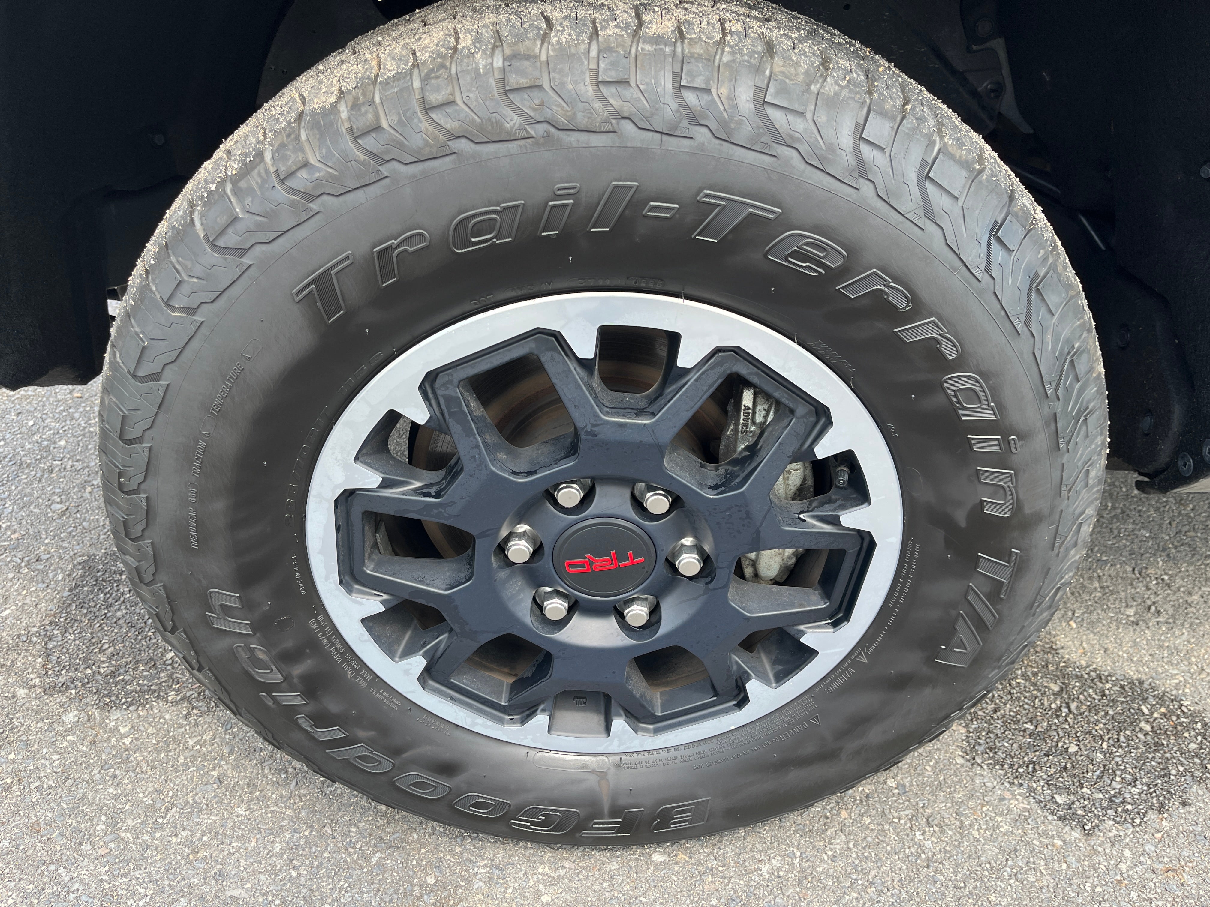 2025 Toyota Tacoma 4WD SR