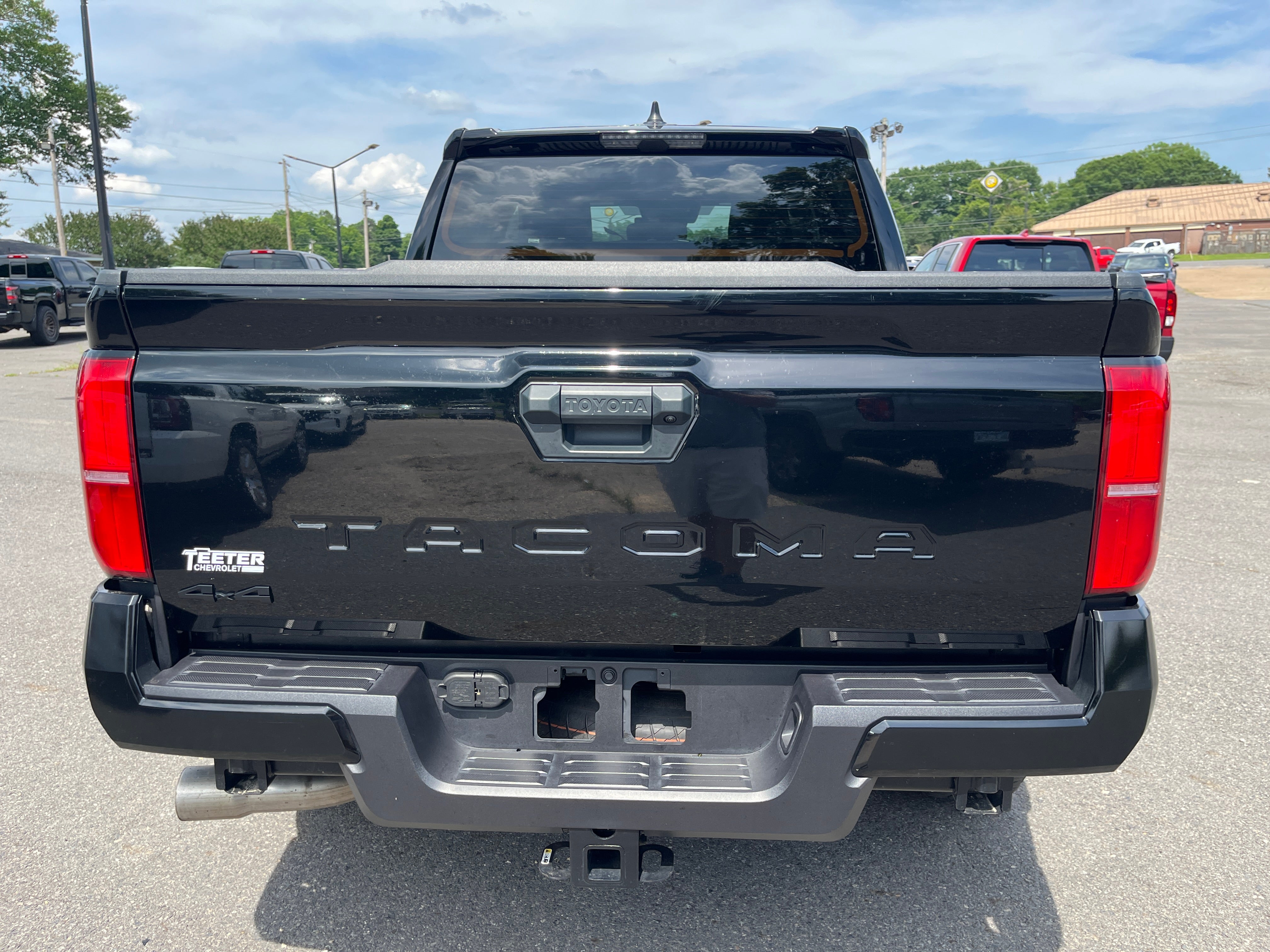 2025 Toyota Tacoma 4WD SR
