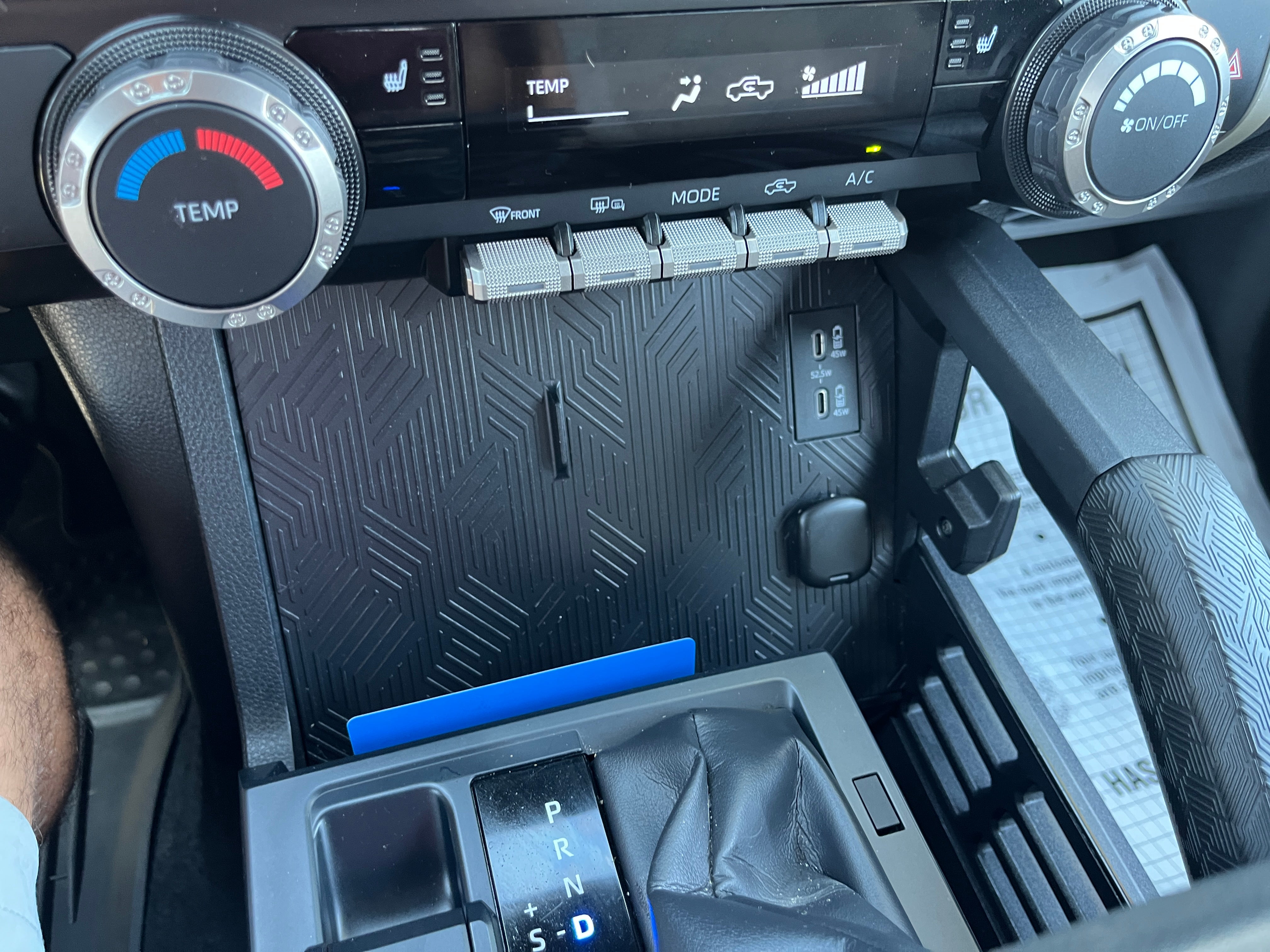 2025 Toyota Tacoma 4WD SR