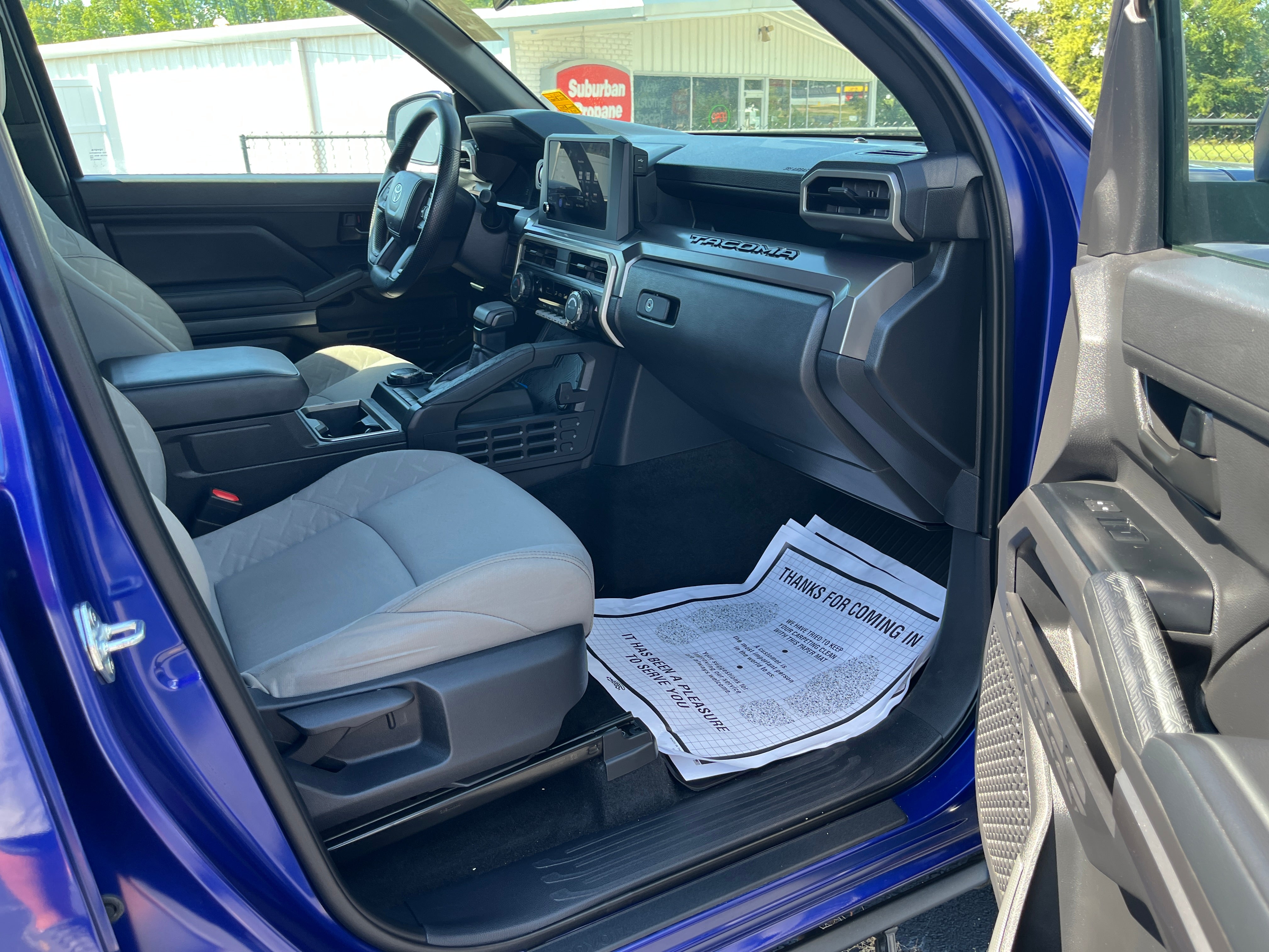 2025 Toyota Tacoma 4WD SR