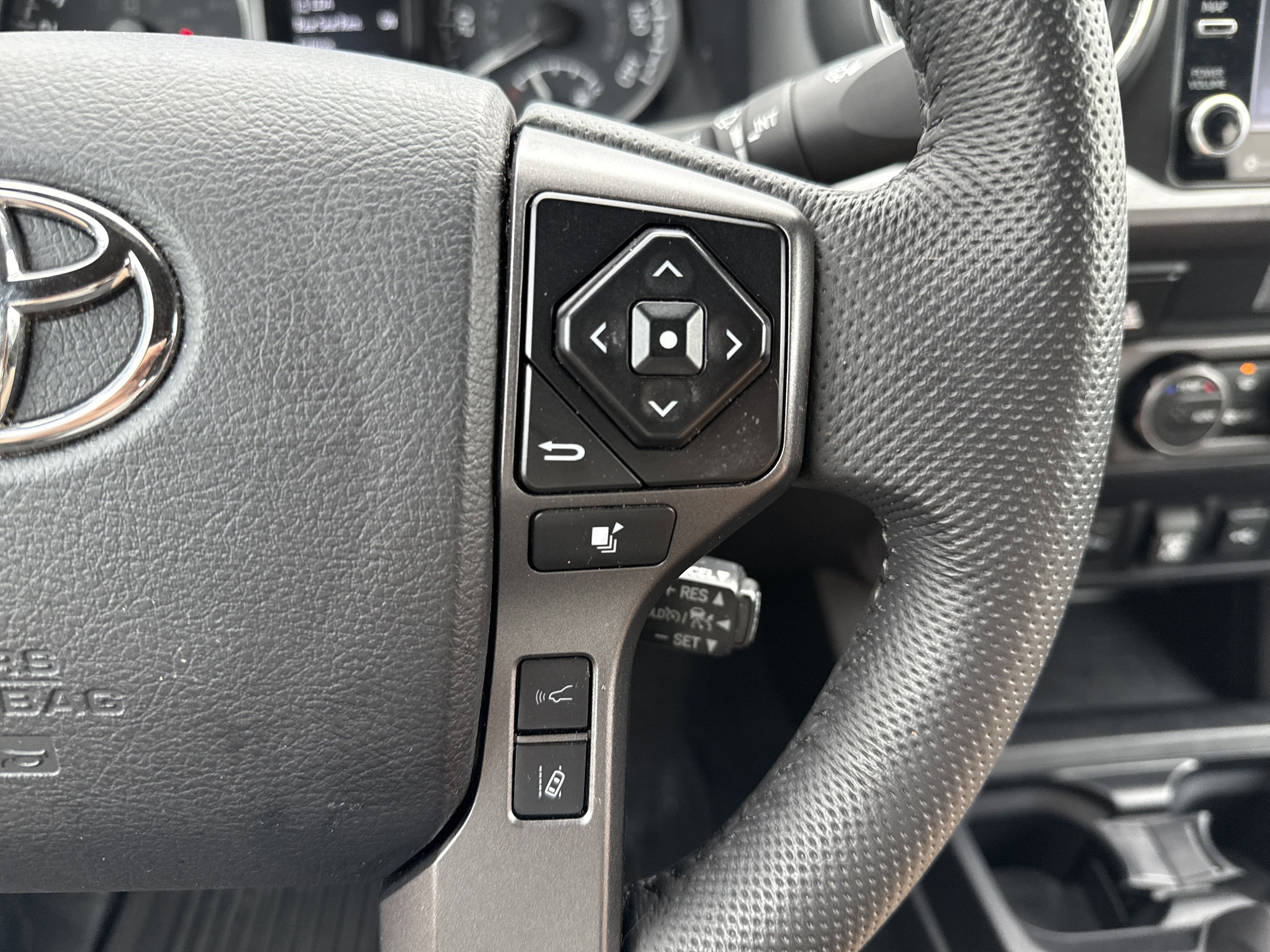 2023 Toyota Tacoma 4WD Base