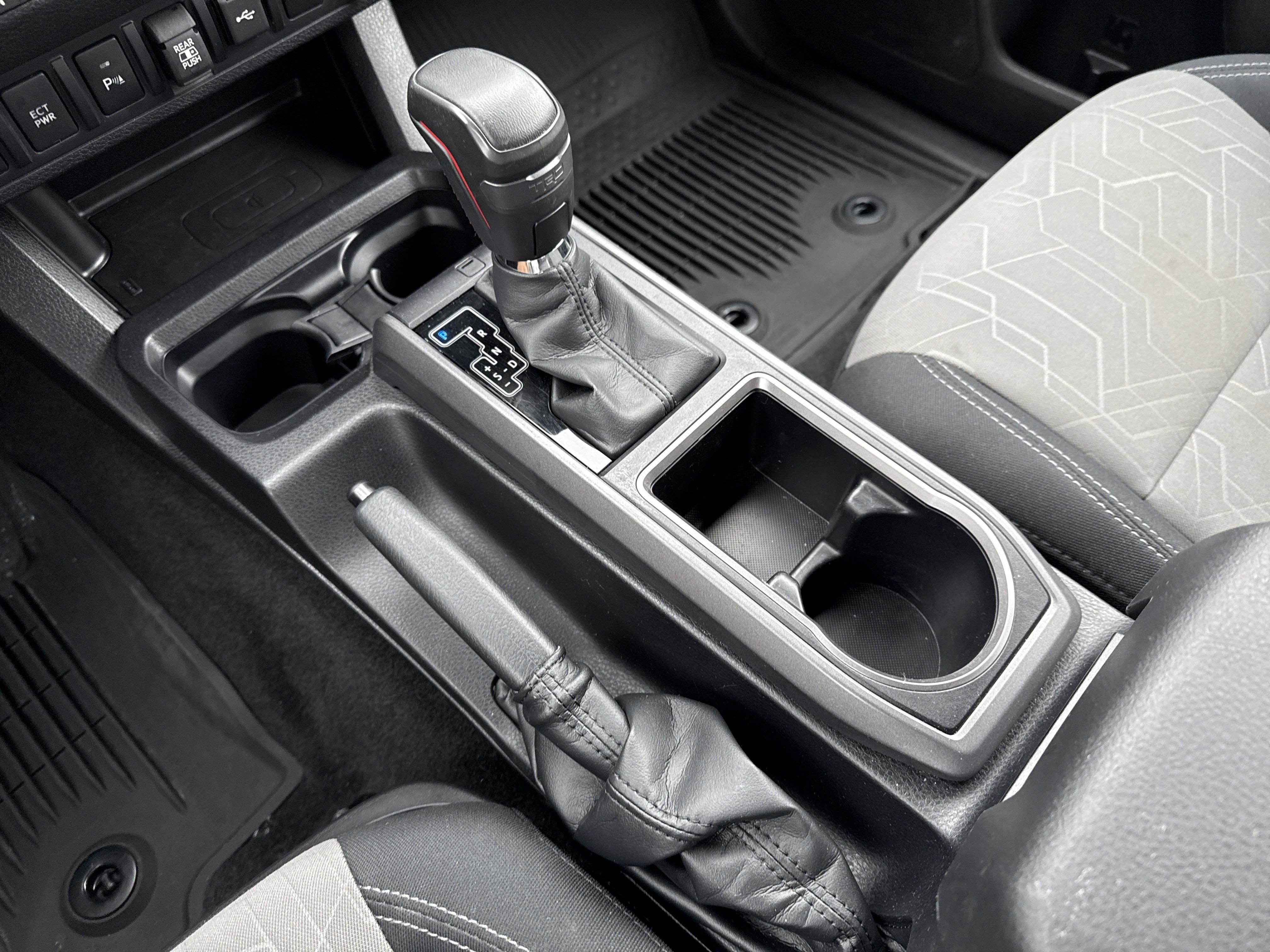 2023 Toyota Tacoma 4WD Base