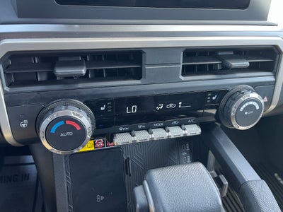 2024 Toyota Tacoma 4WD SR5