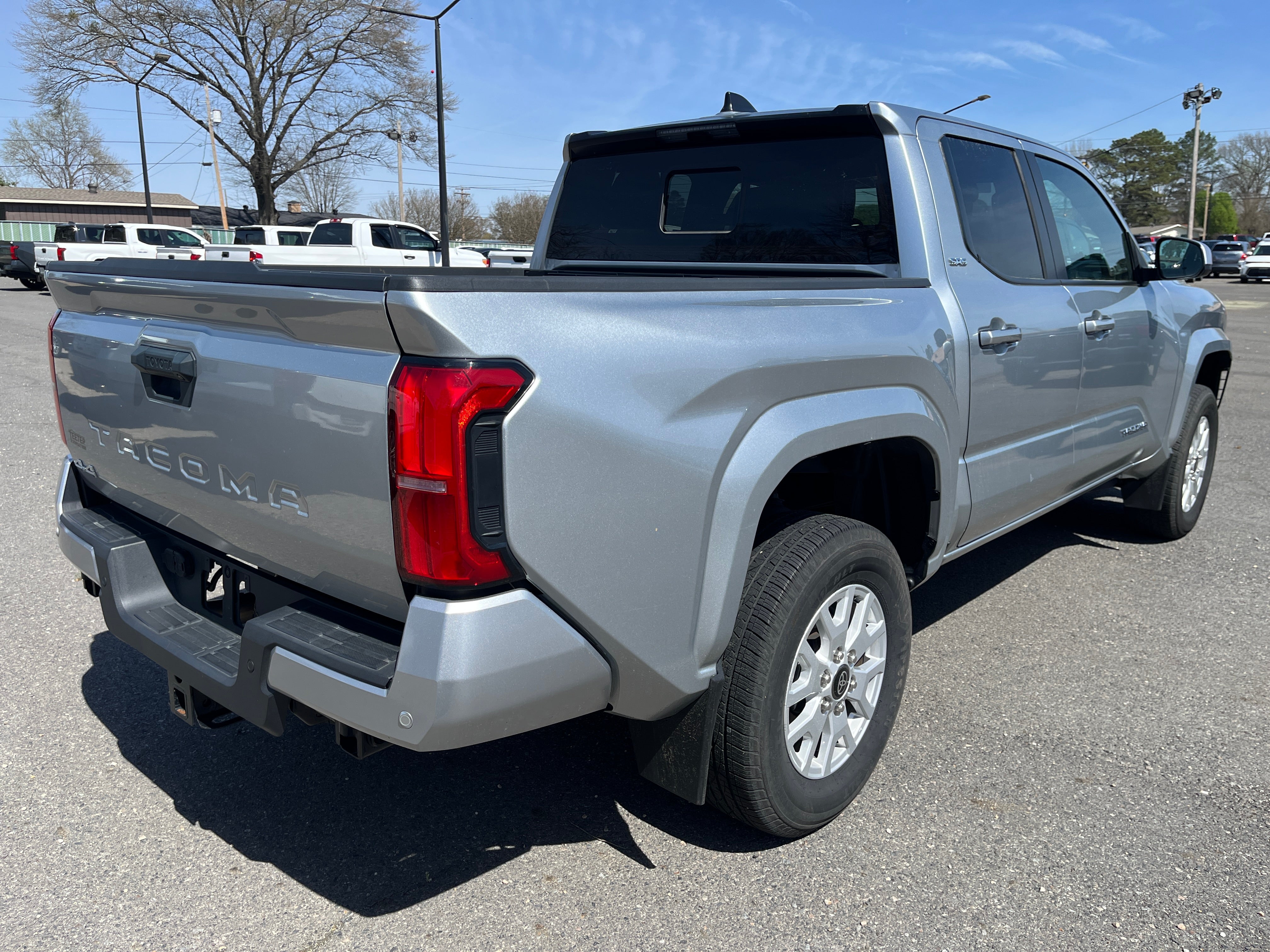 2024 Toyota Tacoma 4WD SR5