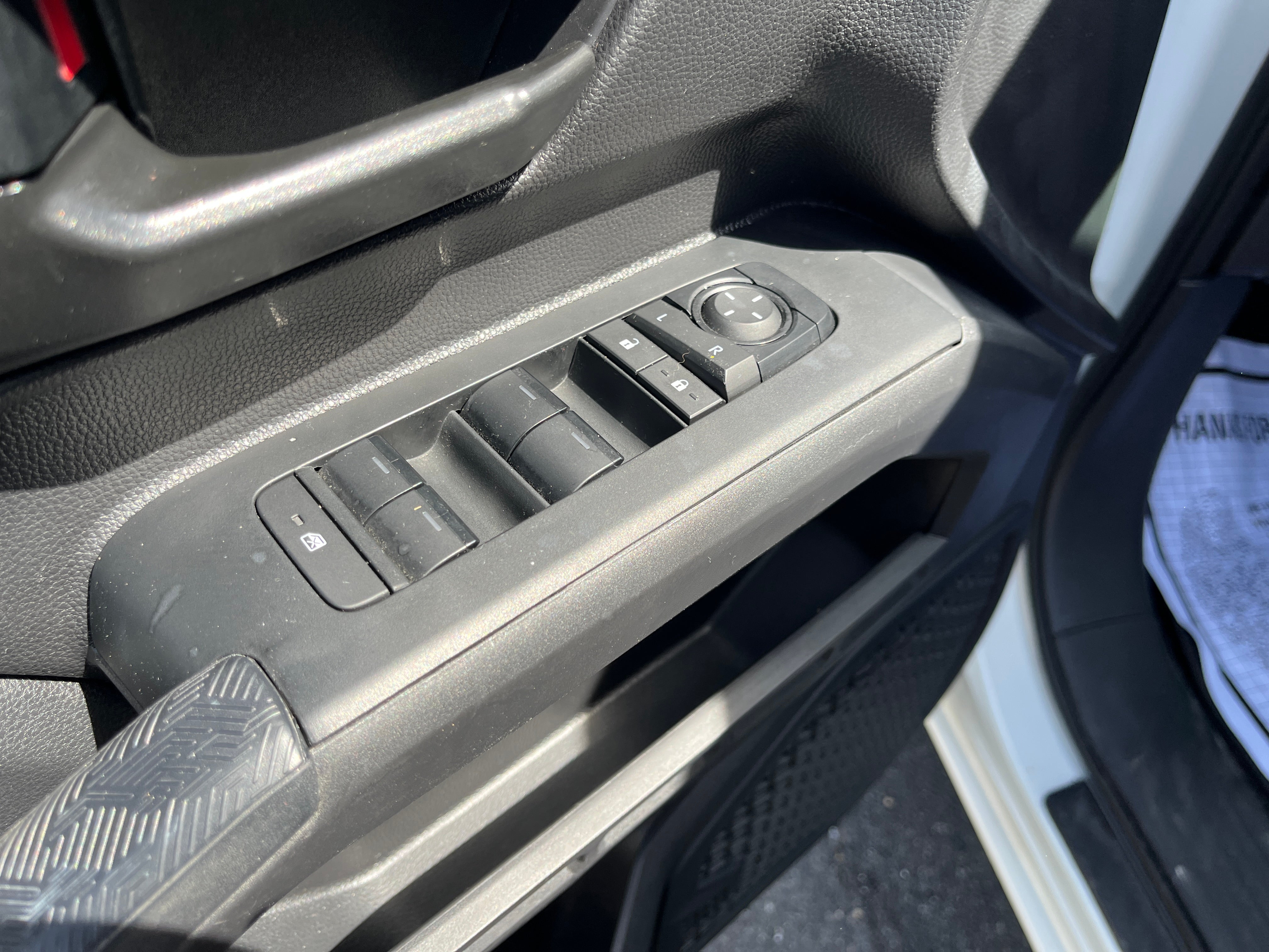 2024 Toyota Tacoma 4WD SR5