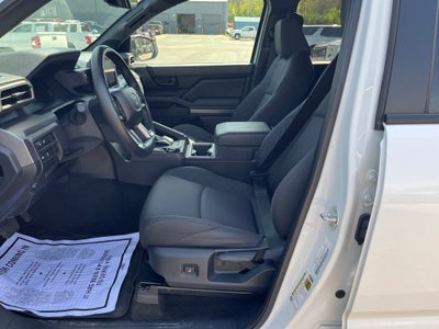 2024 Toyota Tacoma 4WD SR5