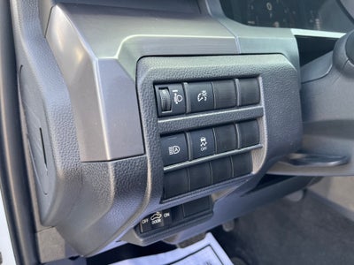 2024 Toyota Tacoma 4WD SR5