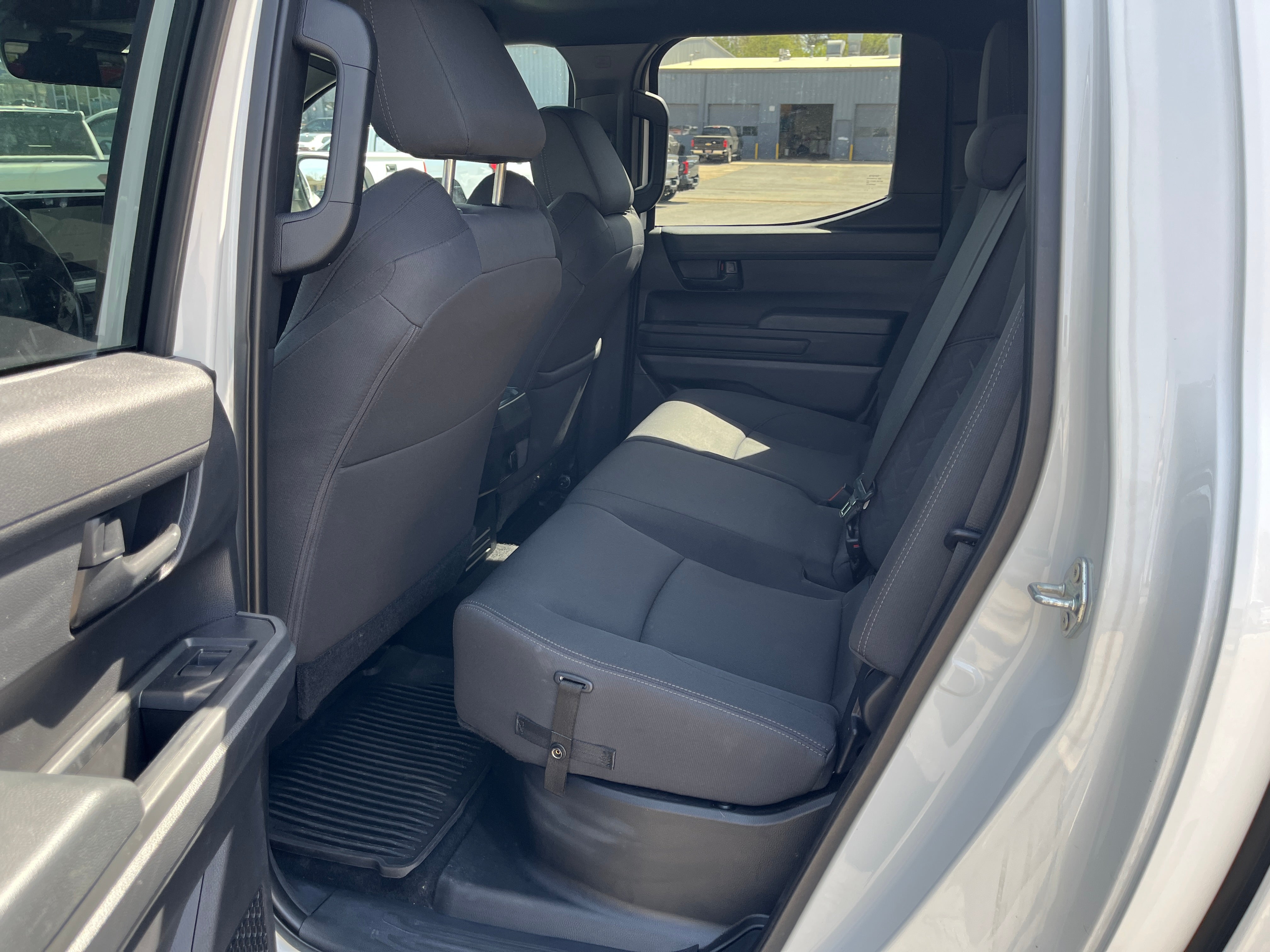 2024 Toyota Tacoma 4WD SR5