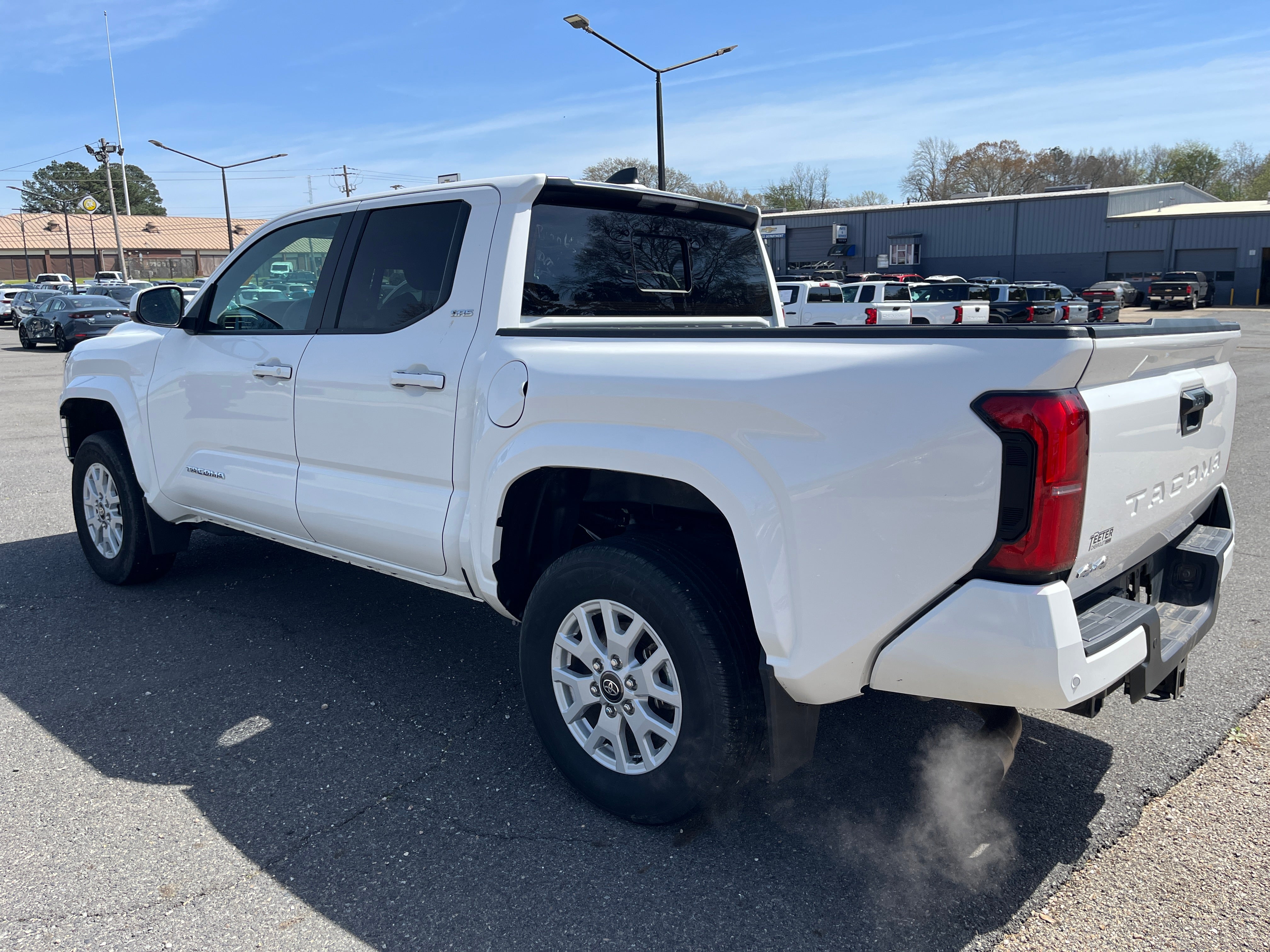 2024 Toyota Tacoma 4WD SR5
