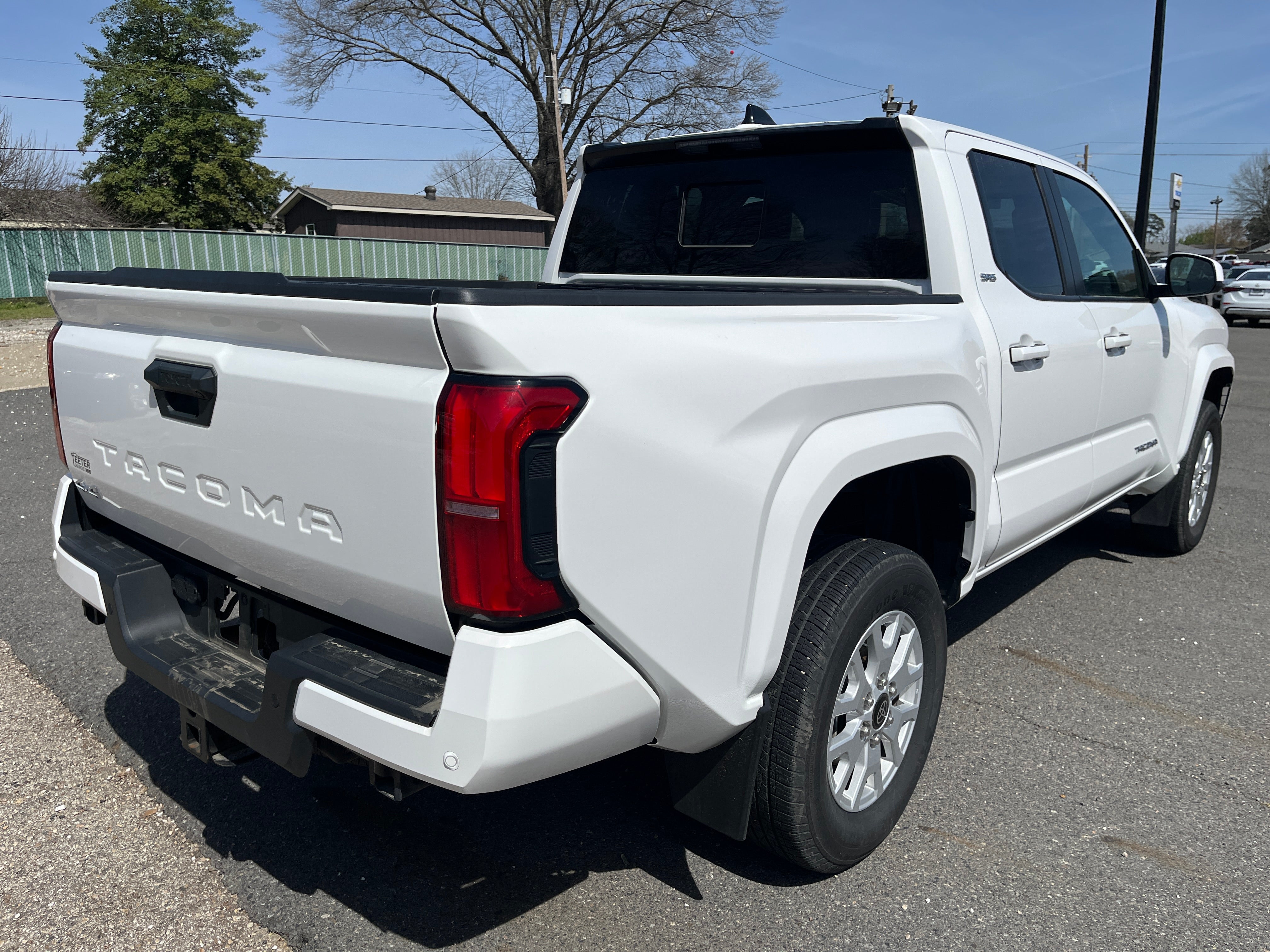 2024 Toyota Tacoma 4WD SR5