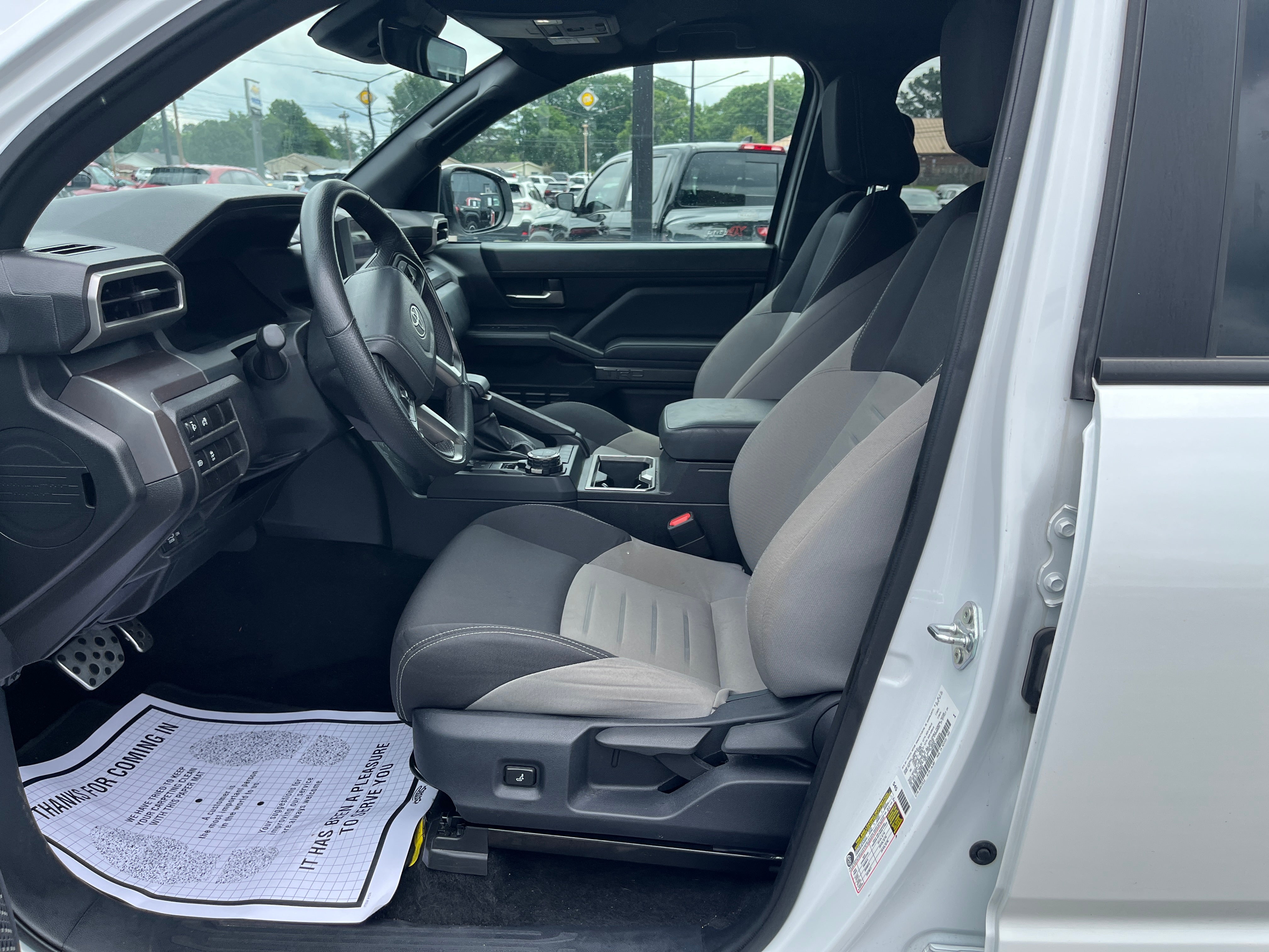 2025 Toyota Tacoma 4WD SR